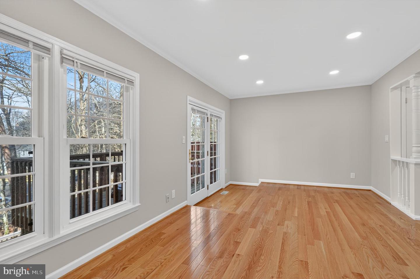 8868 WINDING HOLLOW WAY, SPRINGFIELD, Virginia 22152, 4 Bedrooms Bedrooms, ,3 BathroomsBathrooms,Residential,For sale,8868 WINDING HOLLOW WAY,VAFX2291296 MLS # VAFX2291296