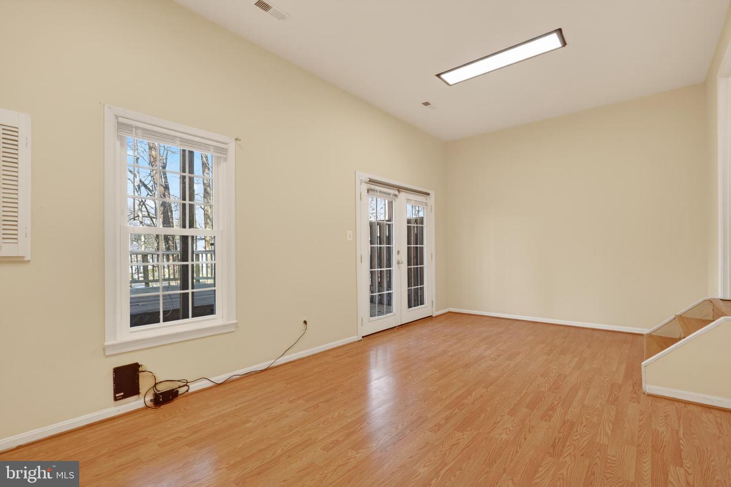 8868 WINDING HOLLOW WAY, SPRINGFIELD, Virginia 22152, 4 Bedrooms Bedrooms, ,3 BathroomsBathrooms,Residential,For sale,8868 WINDING HOLLOW WAY,VAFX2291296 MLS # VAFX2291296