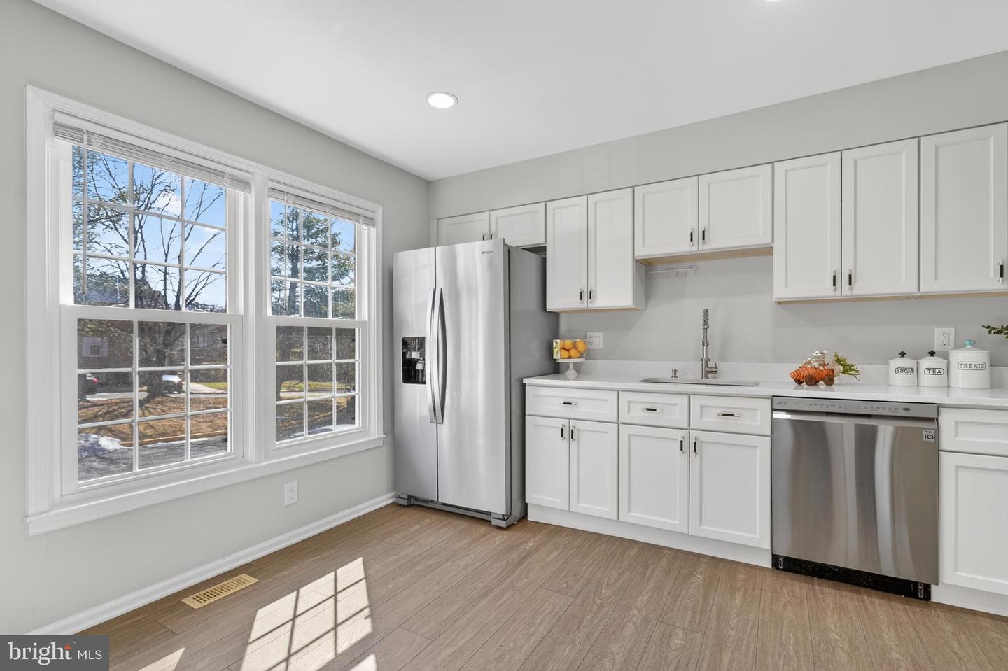 8868 WINDING HOLLOW WAY, SPRINGFIELD, Virginia 22152, 4 Bedrooms Bedrooms, ,3 BathroomsBathrooms,Residential,For sale,8868 WINDING HOLLOW WAY,VAFX2291296 MLS # VAFX2291296