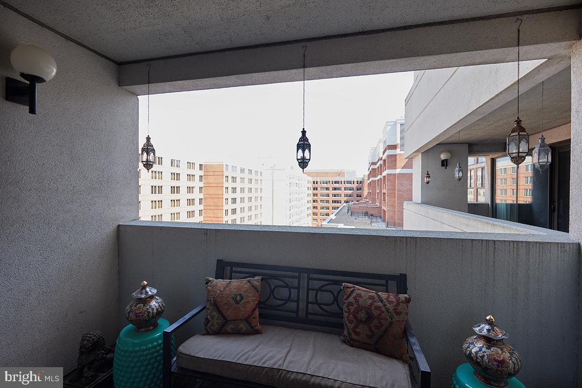 2311 M ST NW #706, WASHINGTON, District Of Columbia 20037, 1 Bedroom Bedrooms, ,1 BathroomBathrooms,Residential,For sale,2311 M ST NW #706,DCDC2246412 MLS # DCDC2246412