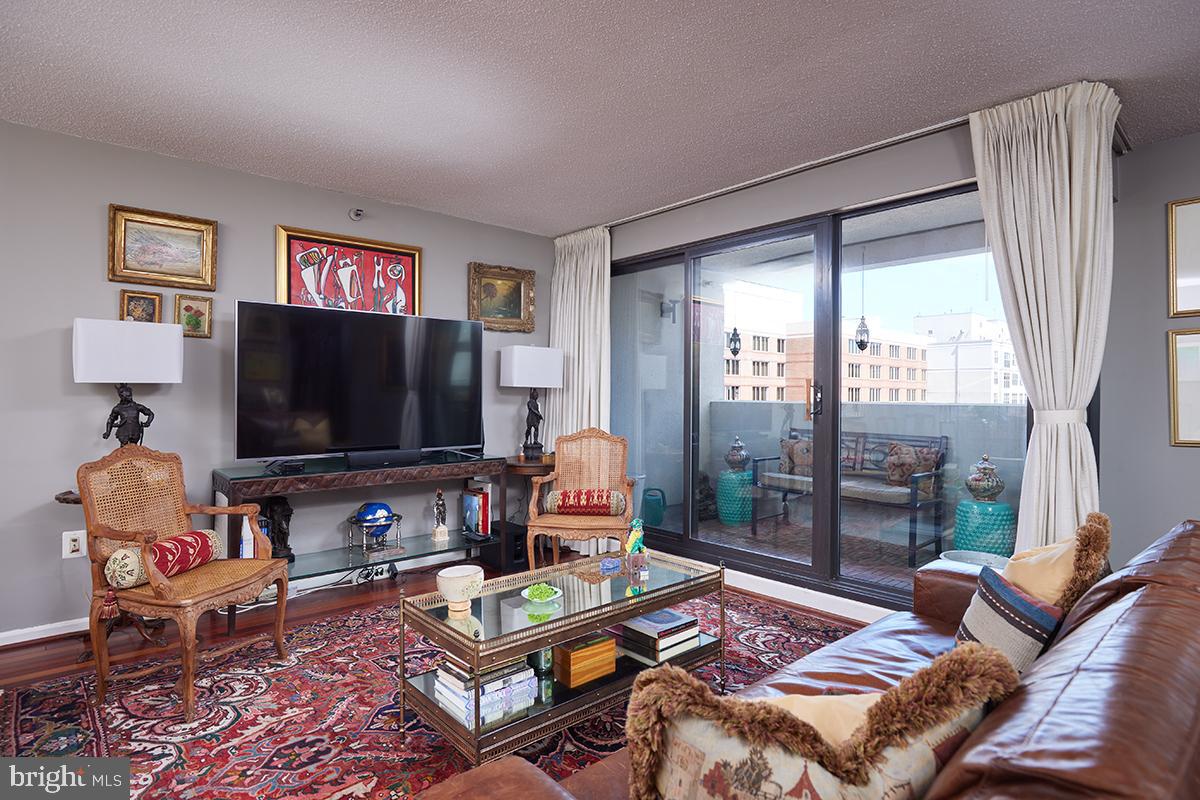 2311 M ST NW #706, WASHINGTON, District Of Columbia 20037, 1 Bedroom Bedrooms, ,1 BathroomBathrooms,Residential,For sale,2311 M ST NW #706,DCDC2246412 MLS # DCDC2246412