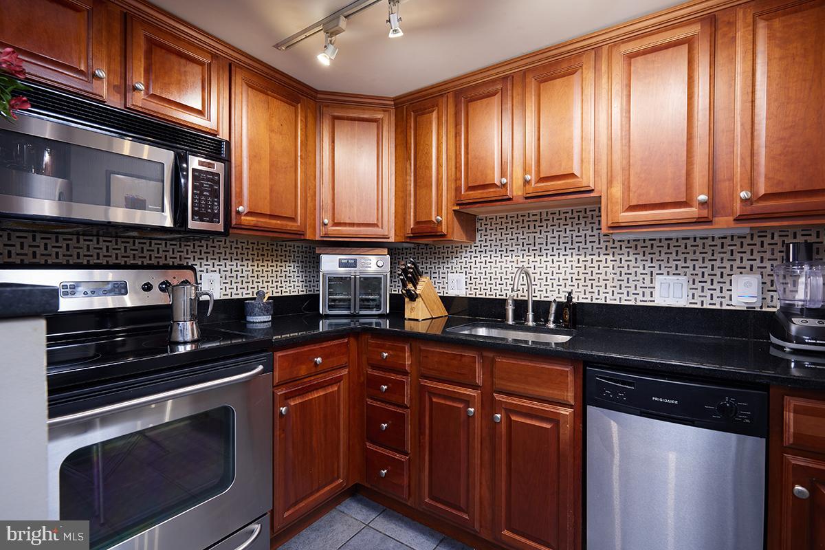 2311 M ST NW #706, WASHINGTON, District Of Columbia 20037, 1 Bedroom Bedrooms, ,1 BathroomBathrooms,Residential,For sale,2311 M ST NW #706,DCDC2246412 MLS # DCDC2246412