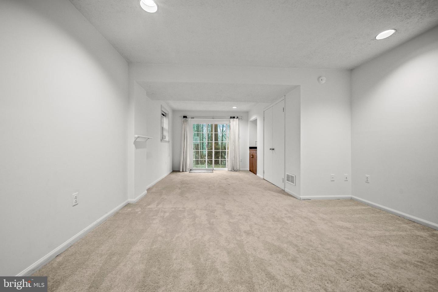 6619 WEATHEFORD CT, MCLEAN, Virginia 22101, 5 Bedrooms Bedrooms, ,3 BathroomsBathrooms,Residential,For sale,6619 WEATHEFORD CT,VAFX2291314 MLS # VAFX2291314