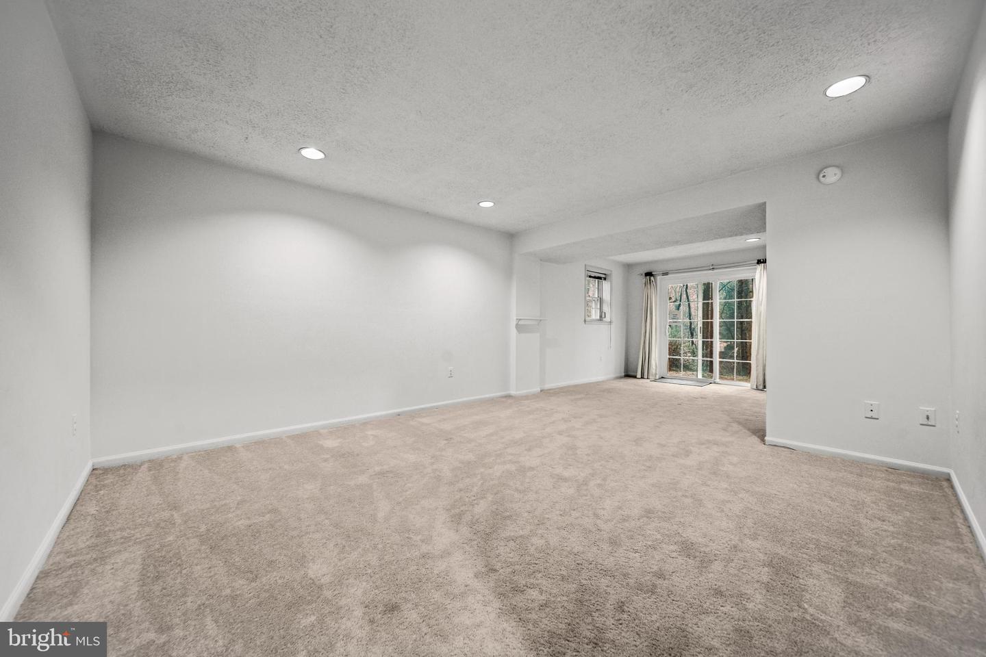 6619 WEATHEFORD CT, MCLEAN, Virginia 22101, 5 Bedrooms Bedrooms, ,3 BathroomsBathrooms,Residential,For sale,6619 WEATHEFORD CT,VAFX2291314 MLS # VAFX2291314