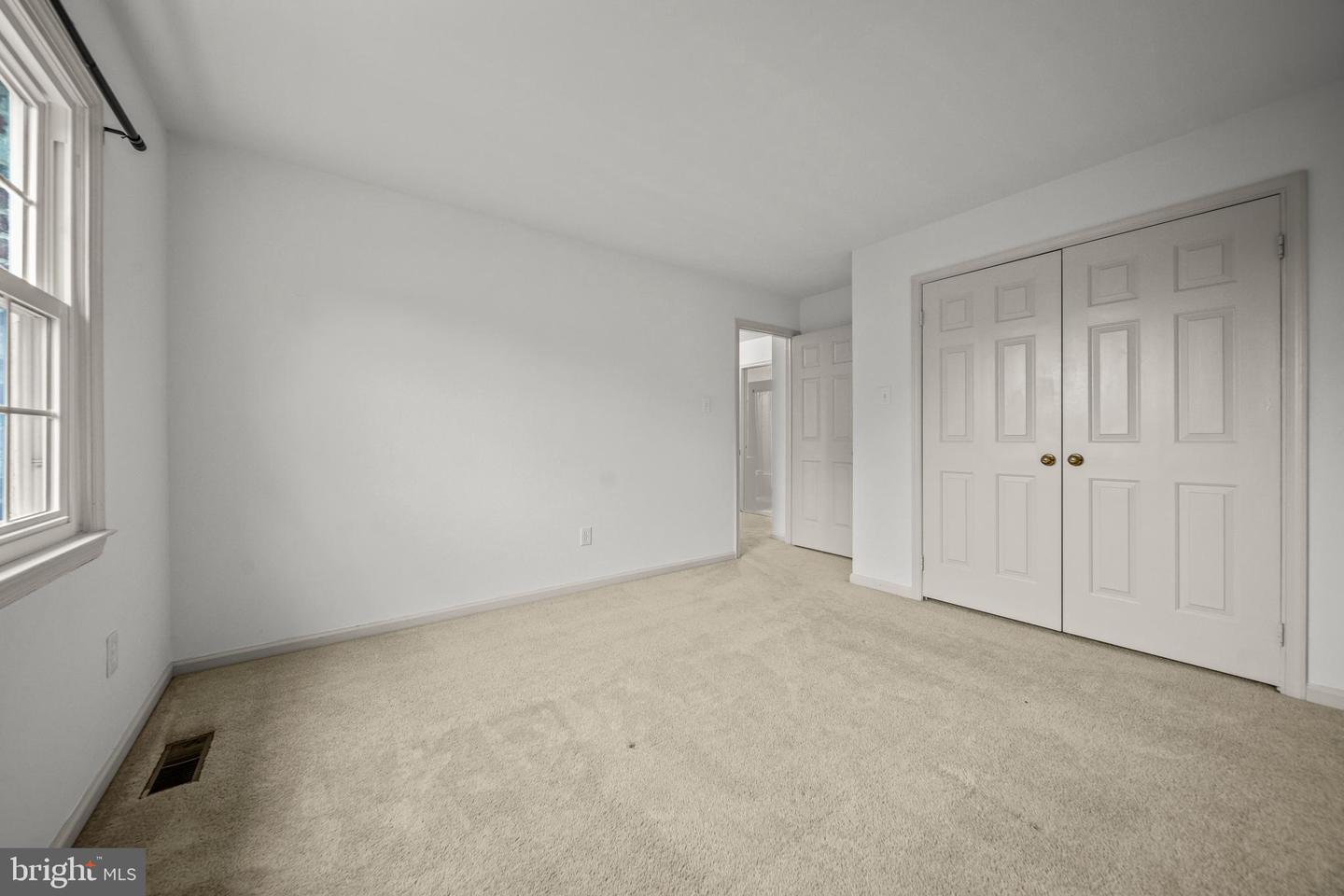 6619 WEATHEFORD CT, MCLEAN, Virginia 22101, 5 Bedrooms Bedrooms, ,3 BathroomsBathrooms,Residential,For sale,6619 WEATHEFORD CT,VAFX2291314 MLS # VAFX2291314