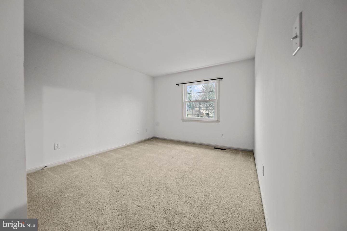 6619 WEATHEFORD CT, MCLEAN, Virginia 22101, 5 Bedrooms Bedrooms, ,3 BathroomsBathrooms,Residential,For sale,6619 WEATHEFORD CT,VAFX2291314 MLS # VAFX2291314