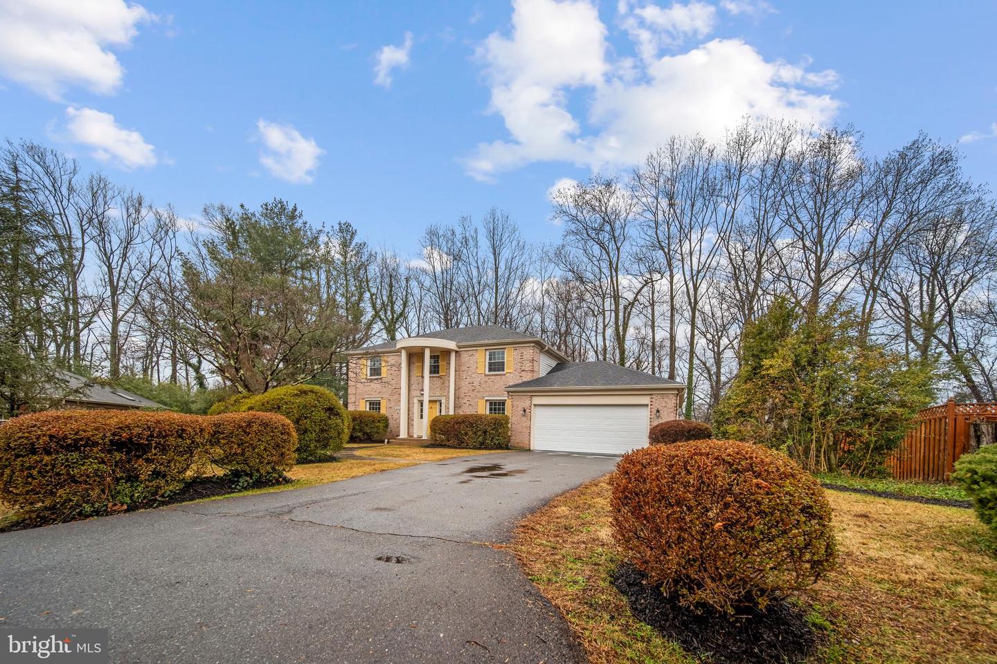 6619 WEATHEFORD CT, MCLEAN, Virginia 22101, 5 Bedrooms Bedrooms, ,3 BathroomsBathrooms,Residential,For sale,6619 WEATHEFORD CT,VAFX2291314 MLS # VAFX2291314