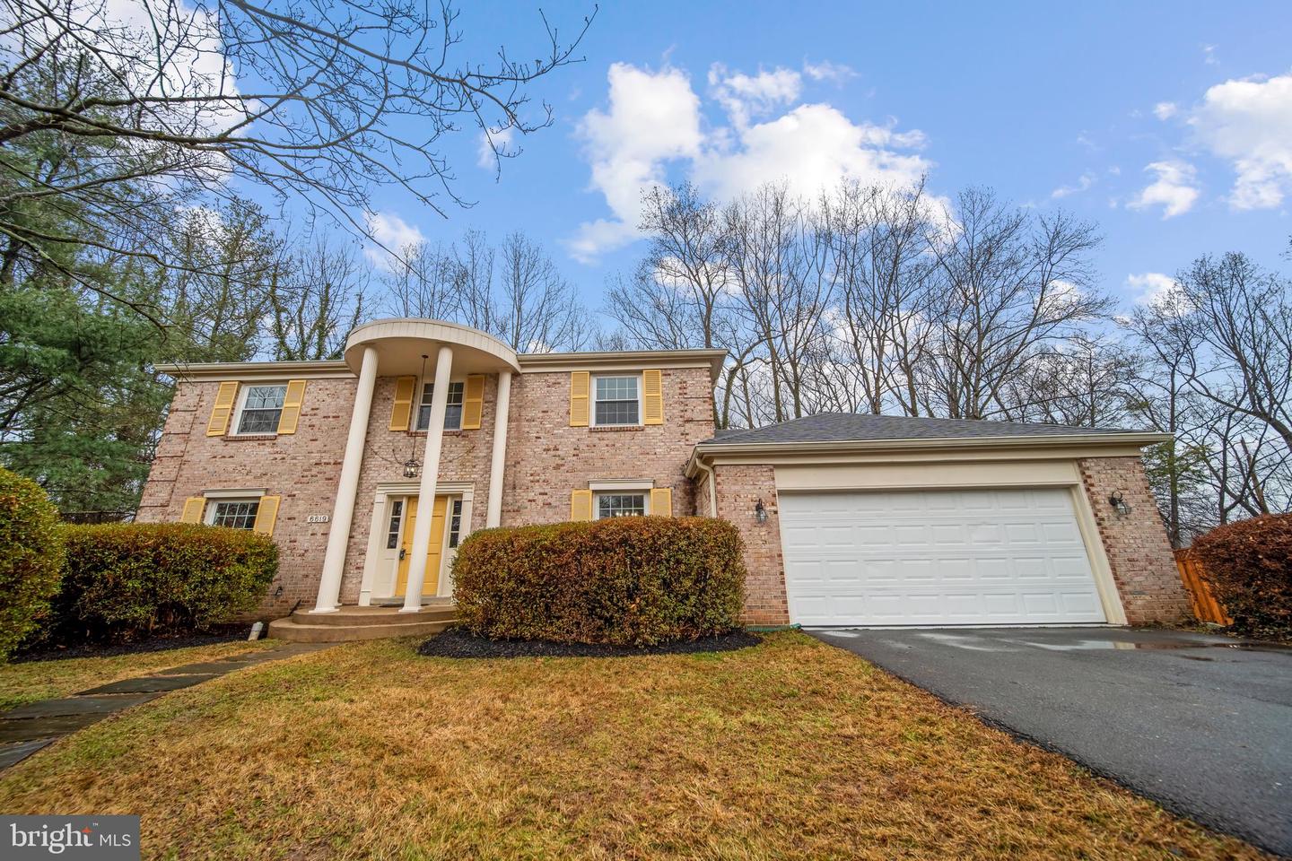 6619 WEATHEFORD CT, MCLEAN, Virginia 22101, 5 Bedrooms Bedrooms, ,3 BathroomsBathrooms,Residential,For sale,6619 WEATHEFORD CT,VAFX2291314 MLS # VAFX2291314