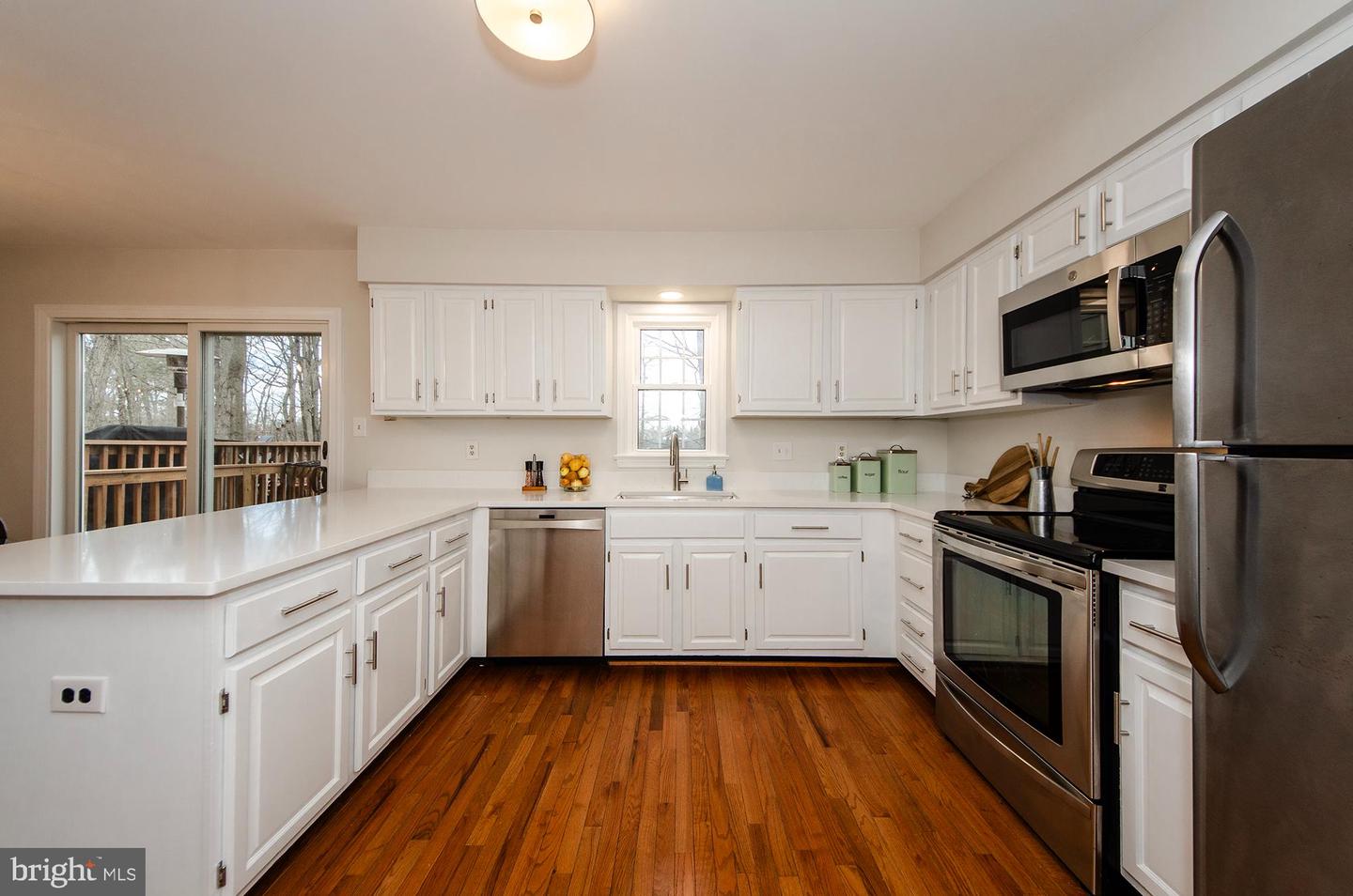 12540 SWEET LEAF TER, FAIRFAX, Virginia 22033, 3 Bedrooms Bedrooms, ,3 BathroomsBathrooms,Residential,For sale,12540 SWEET LEAF TER,VAFX2291326 MLS # VAFX2291326