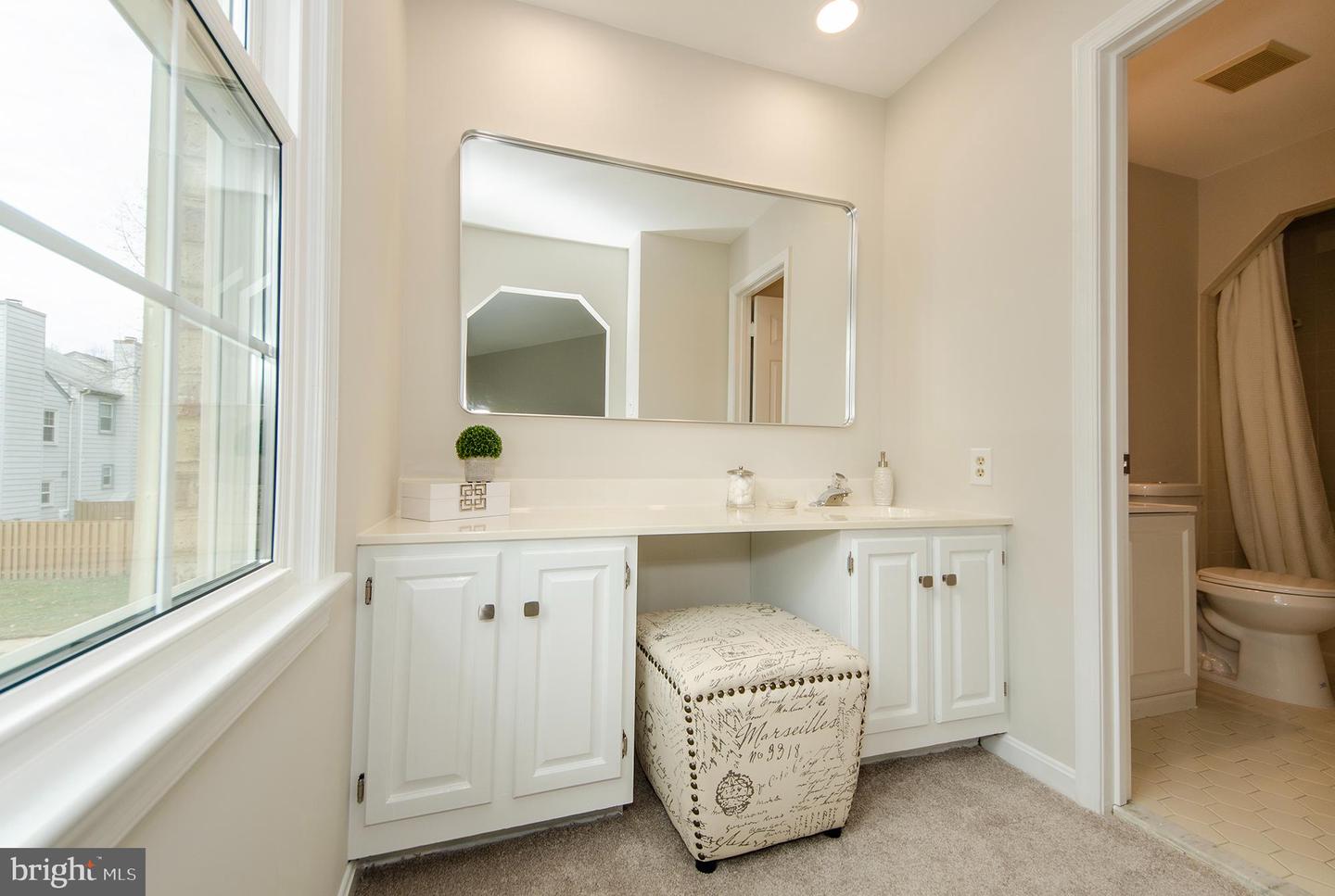 12540 SWEET LEAF TER, FAIRFAX, Virginia 22033, 3 Bedrooms Bedrooms, ,3 BathroomsBathrooms,Residential,For sale,12540 SWEET LEAF TER,VAFX2291326 MLS # VAFX2291326