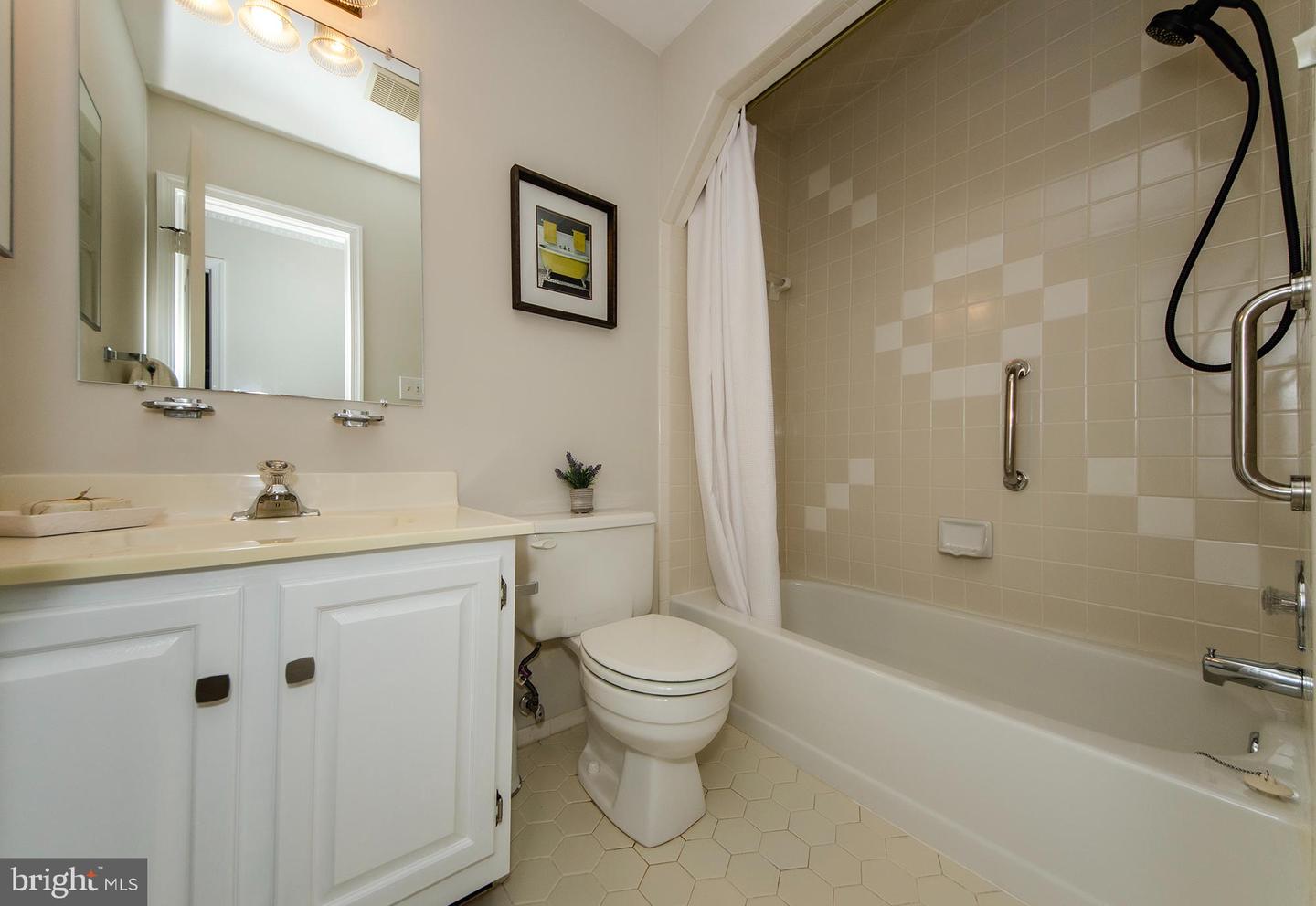 12540 SWEET LEAF TER, FAIRFAX, Virginia 22033, 3 Bedrooms Bedrooms, ,3 BathroomsBathrooms,Residential,For sale,12540 SWEET LEAF TER,VAFX2291326 MLS # VAFX2291326