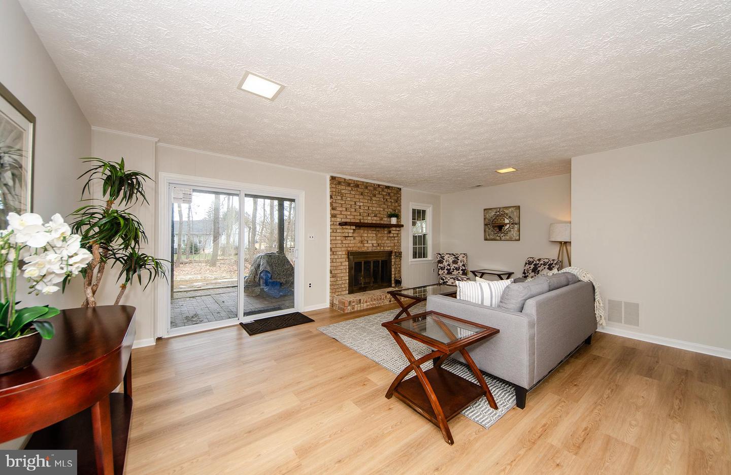 12540 SWEET LEAF TER, FAIRFAX, Virginia 22033, 3 Bedrooms Bedrooms, ,3 BathroomsBathrooms,Residential,For sale,12540 SWEET LEAF TER,VAFX2291326 MLS # VAFX2291326