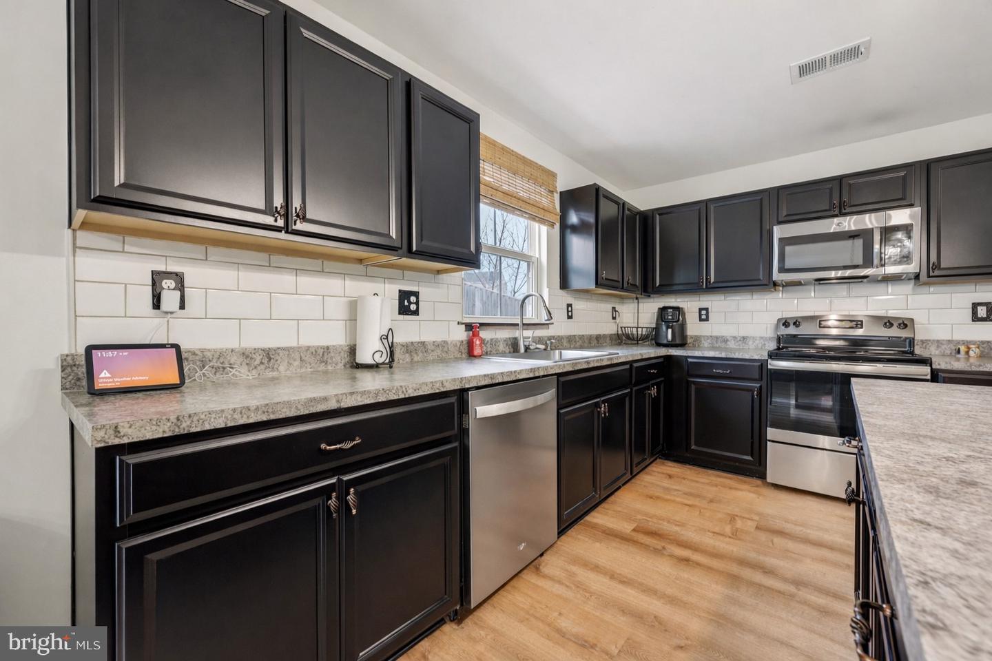 5019 GODWINS LANDING DR, REMINGTON, Virginia 22734, 5 Bedrooms Bedrooms, ,2 BathroomsBathrooms,Residential,For sale,5019 GODWINS LANDING DR,VAFQ2020590 MLS # VAFQ2020590