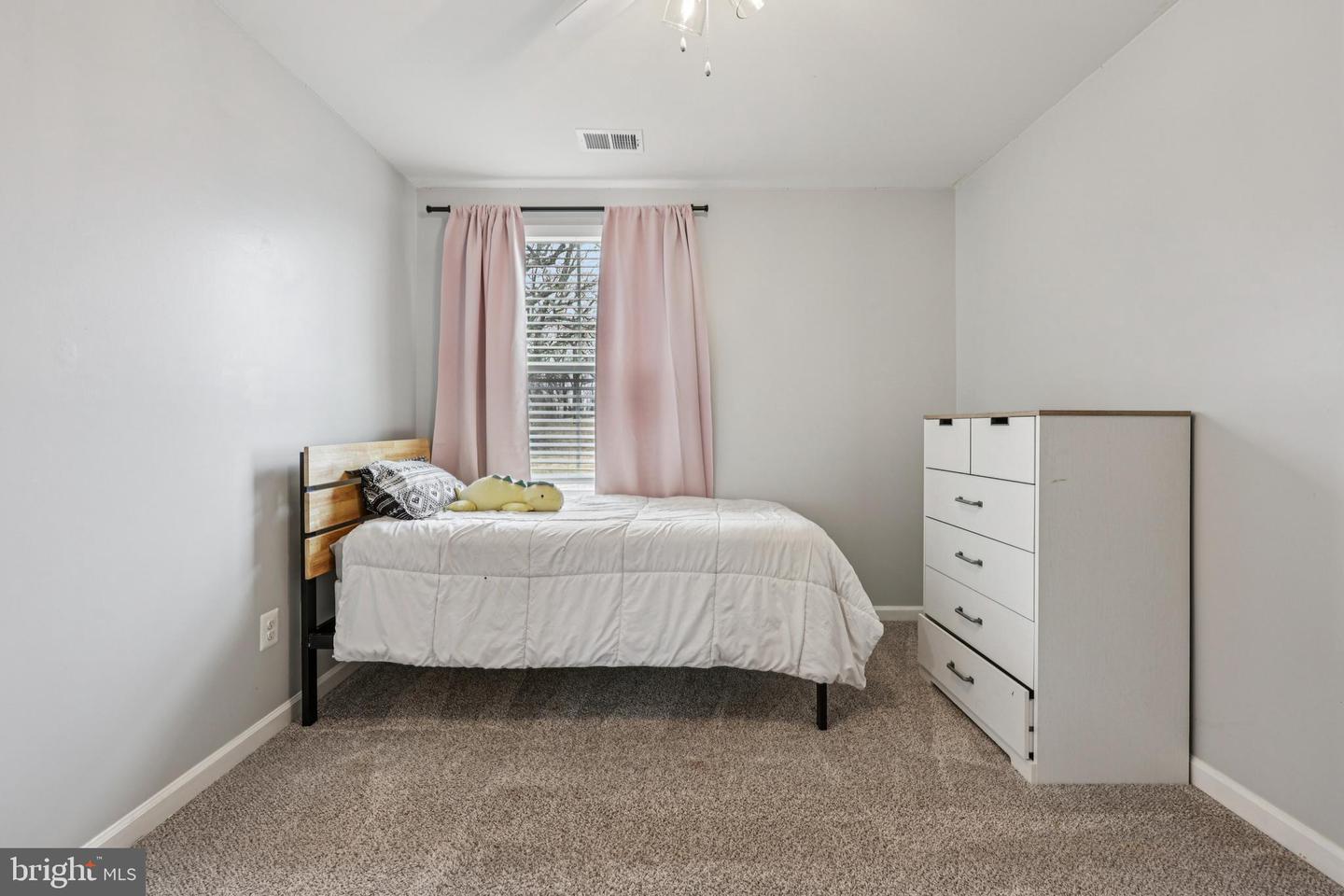 5019 GODWINS LANDING DR, REMINGTON, Virginia 22734, 5 Bedrooms Bedrooms, ,2 BathroomsBathrooms,Residential,For sale,5019 GODWINS LANDING DR,VAFQ2020590 MLS # VAFQ2020590