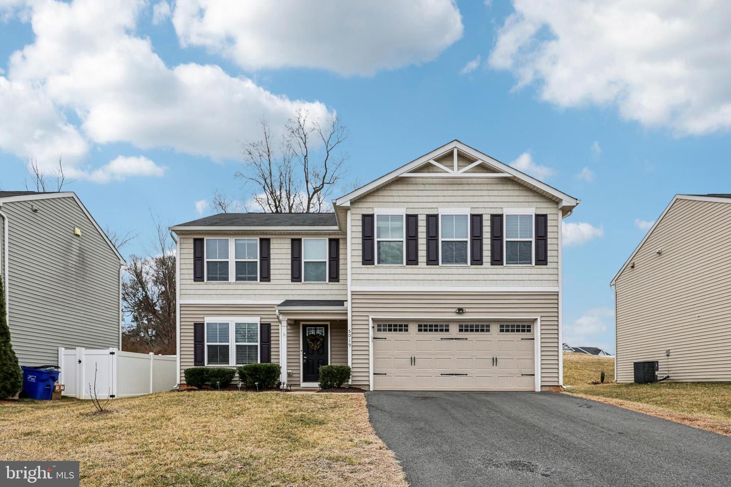 5019 GODWINS LANDING DR, REMINGTON, Virginia 22734, 5 Bedrooms Bedrooms, ,2 BathroomsBathrooms,Residential,For sale,5019 GODWINS LANDING DR,VAFQ2020590 MLS # VAFQ2020590