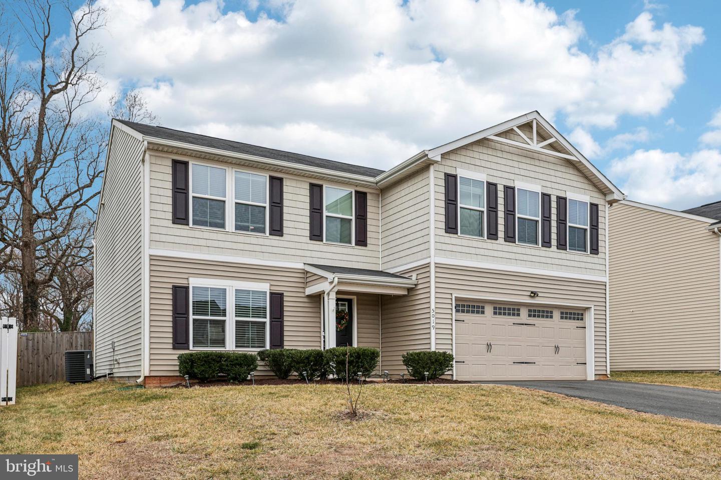 5019 GODWINS LANDING DR, REMINGTON, Virginia 22734, 5 Bedrooms Bedrooms, ,2 BathroomsBathrooms,Residential,For sale,5019 GODWINS LANDING DR,VAFQ2020590 MLS # VAFQ2020590