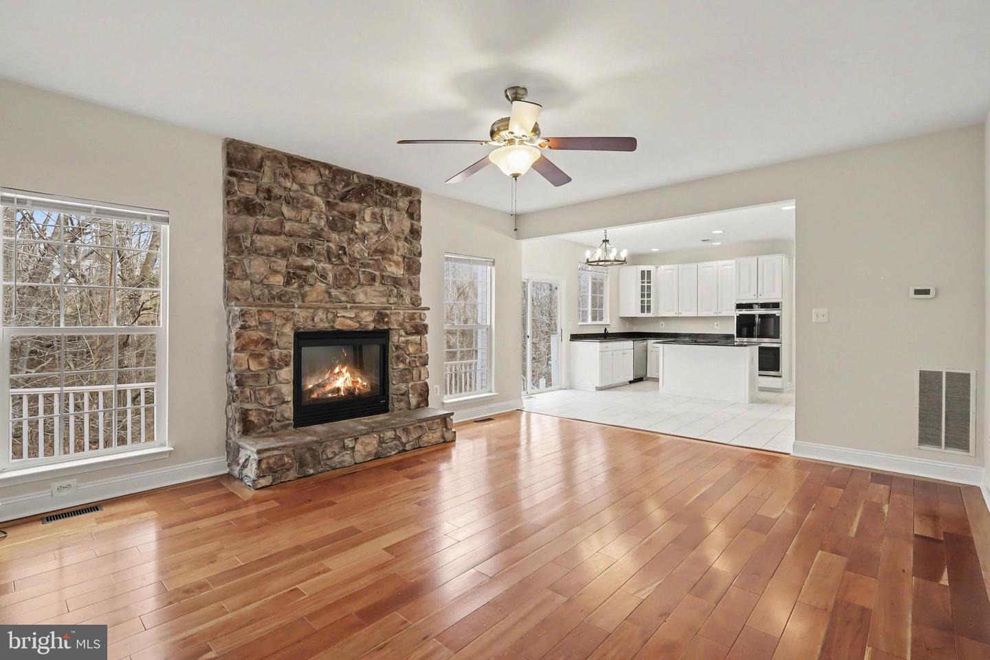 45 TWIN HILL LN, STAFFORD, Virginia 22554, 4 Bedrooms Bedrooms, 16 Rooms Rooms,2 BathroomsBathrooms,Residential,For sale,45 TWIN HILL LN,VAST2046220 MLS # VAST2046220