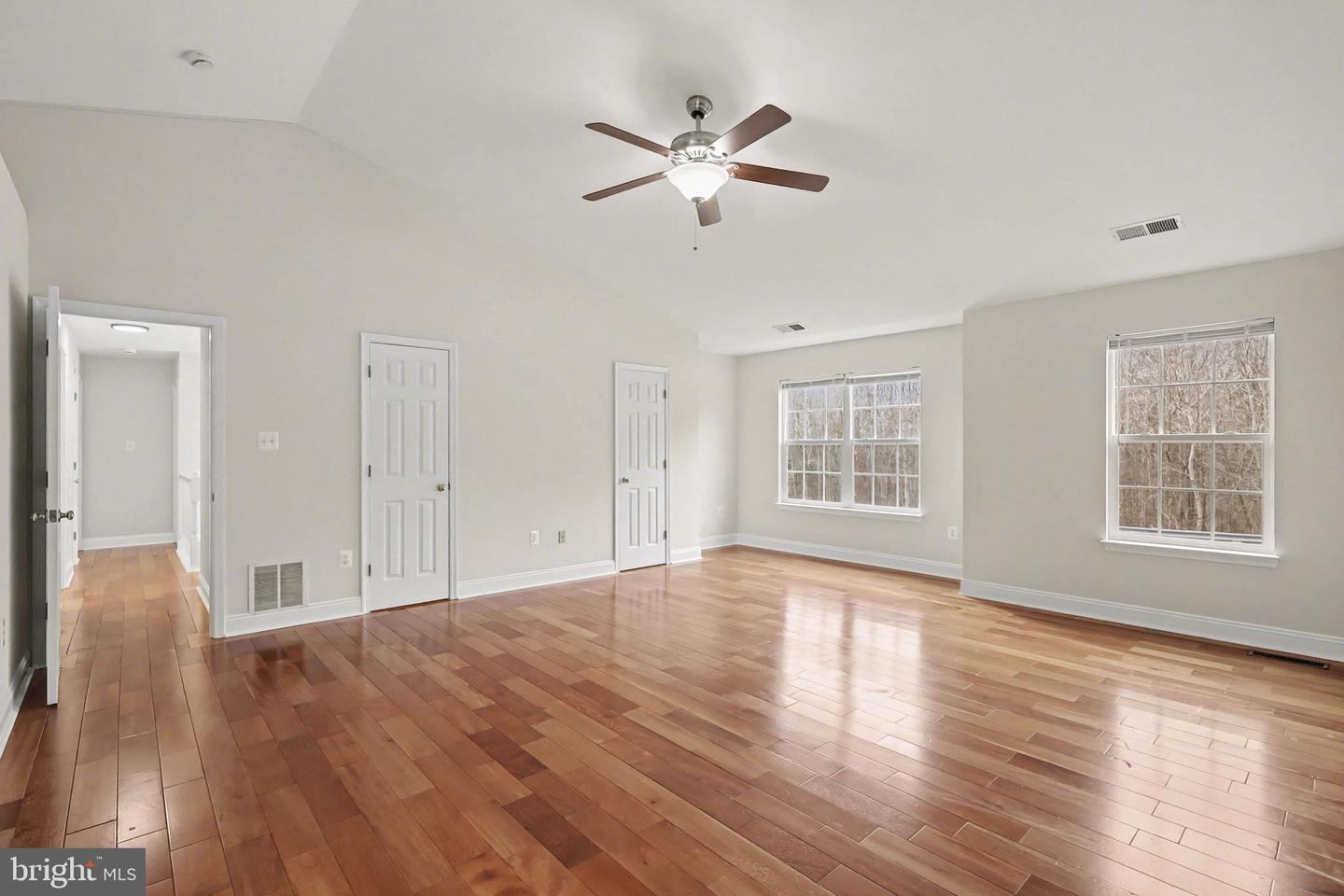 45 TWIN HILL LN, STAFFORD, Virginia 22554, 4 Bedrooms Bedrooms, 16 Rooms Rooms,2 BathroomsBathrooms,Residential,For sale,45 TWIN HILL LN,VAST2046220 MLS # VAST2046220