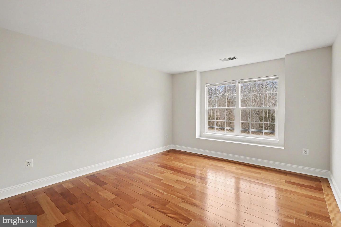 45 TWIN HILL LN, STAFFORD, Virginia 22554, 4 Bedrooms Bedrooms, 16 Rooms Rooms,2 BathroomsBathrooms,Residential,For sale,45 TWIN HILL LN,VAST2046220 MLS # VAST2046220