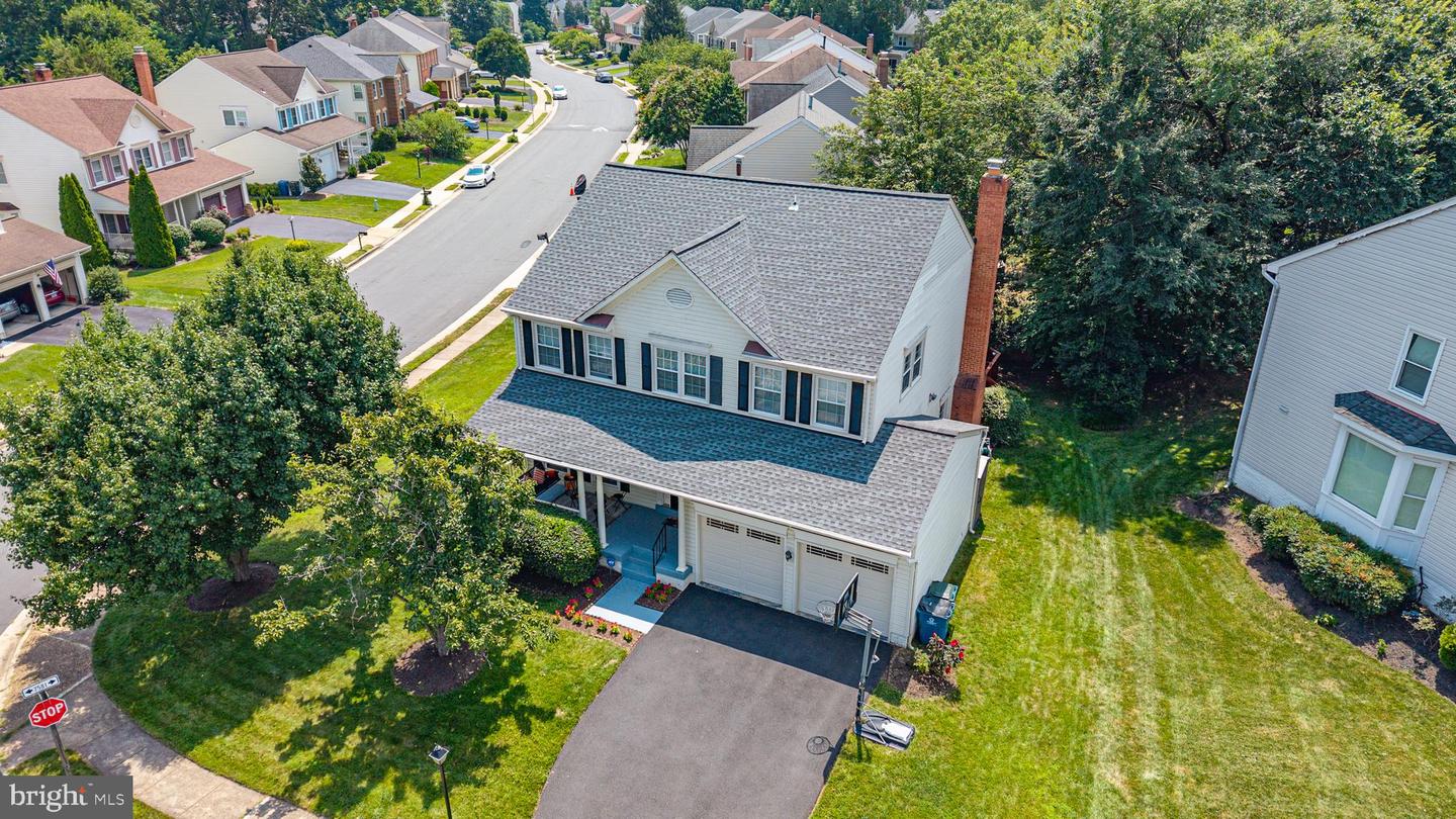 13701 ROSETREE CT, CHANTILLY, Virginia 20151, 4 Bedrooms Bedrooms, ,3 BathroomsBathrooms,Residential,For sale,13701 ROSETREE CT,VAFX2291442 MLS # VAFX2291442