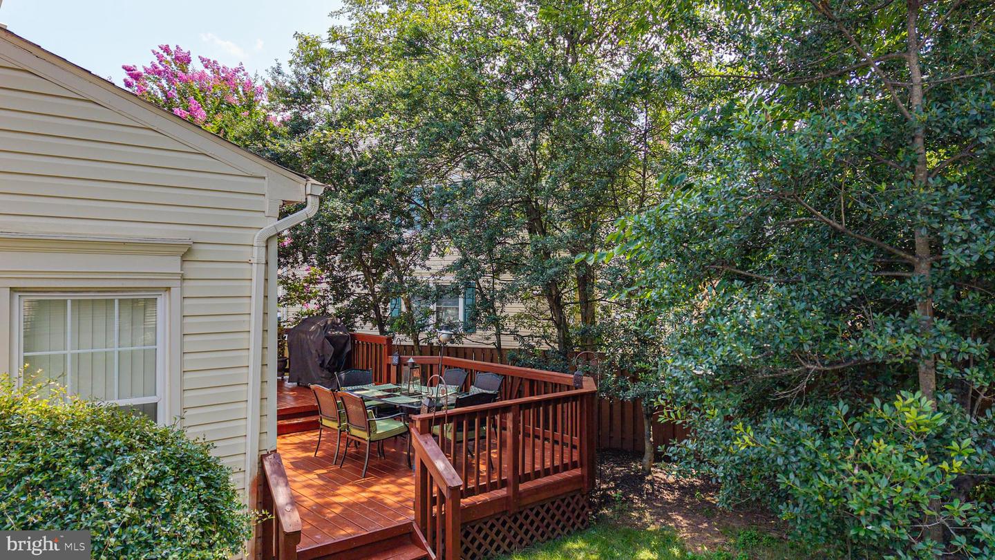 13701 ROSETREE CT, CHANTILLY, Virginia 20151, 4 Bedrooms Bedrooms, ,3 BathroomsBathrooms,Residential,For sale,13701 ROSETREE CT,VAFX2291442 MLS # VAFX2291442