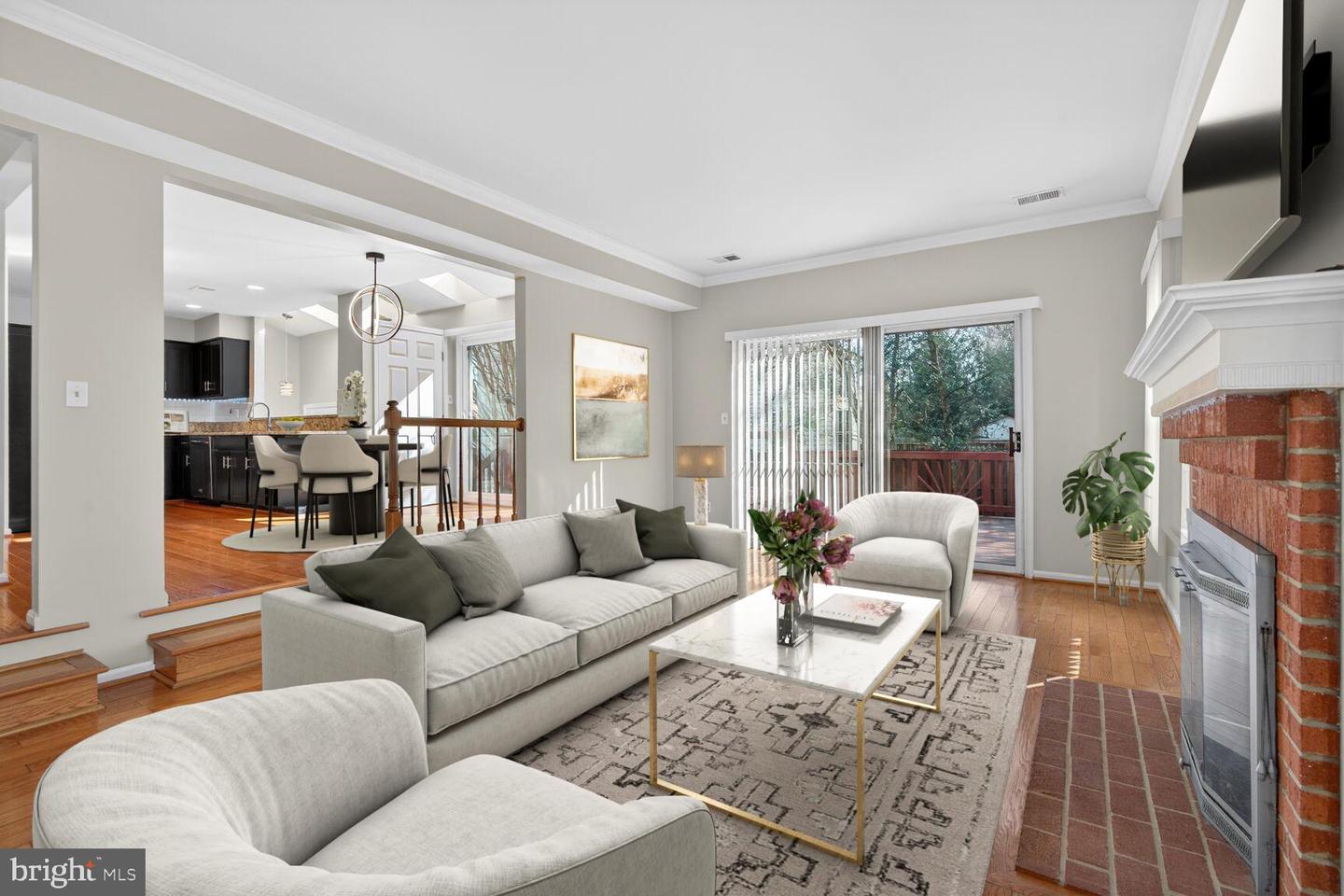 13701 ROSETREE CT, CHANTILLY, Virginia 20151, 4 Bedrooms Bedrooms, ,3 BathroomsBathrooms,Residential,For sale,13701 ROSETREE CT,VAFX2291442 MLS # VAFX2291442