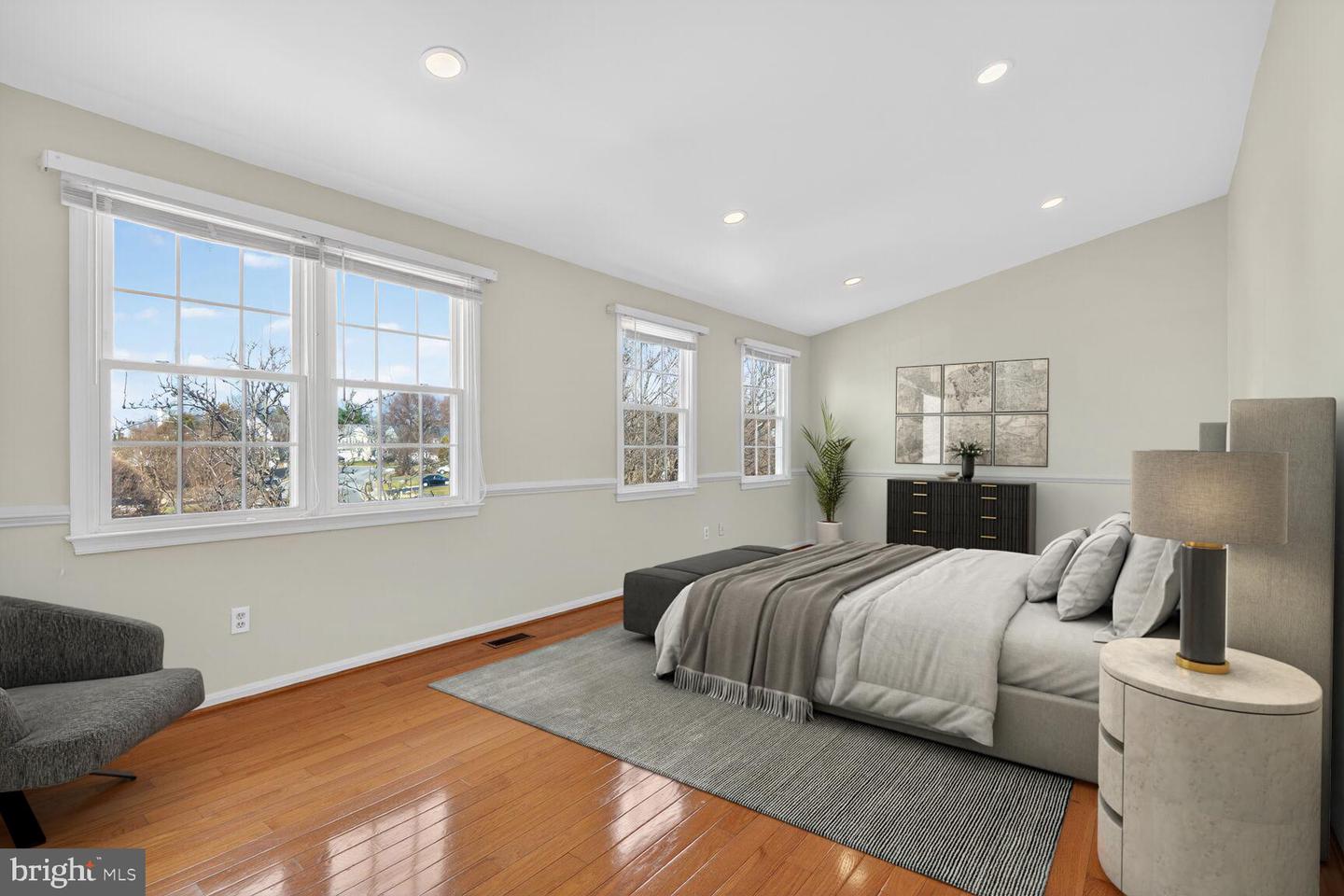 13701 ROSETREE CT, CHANTILLY, Virginia 20151, 4 Bedrooms Bedrooms, ,3 BathroomsBathrooms,Residential,For sale,13701 ROSETREE CT,VAFX2291442 MLS # VAFX2291442