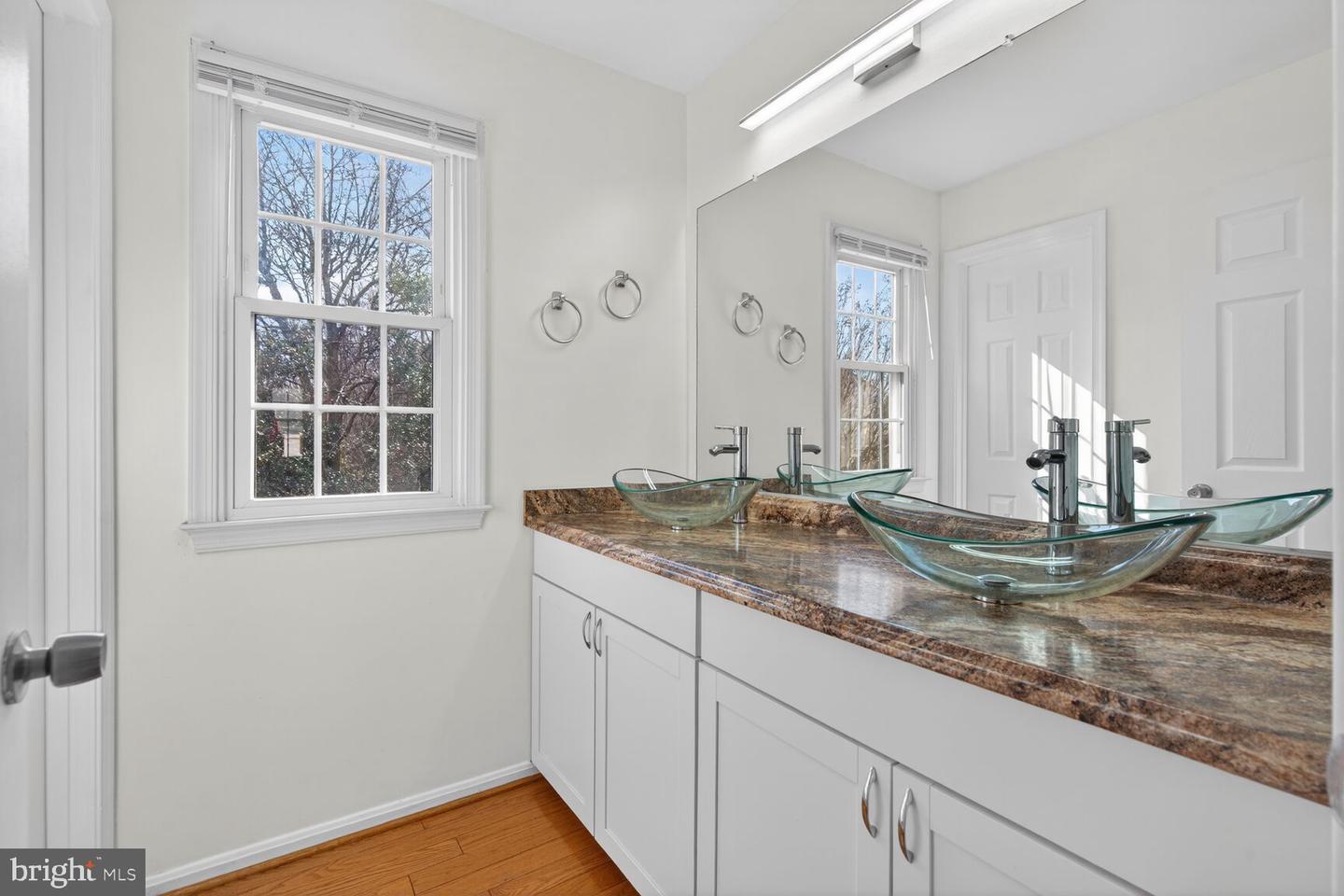 13701 ROSETREE CT, CHANTILLY, Virginia 20151, 4 Bedrooms Bedrooms, ,3 BathroomsBathrooms,Residential,For sale,13701 ROSETREE CT,VAFX2291442 MLS # VAFX2291442