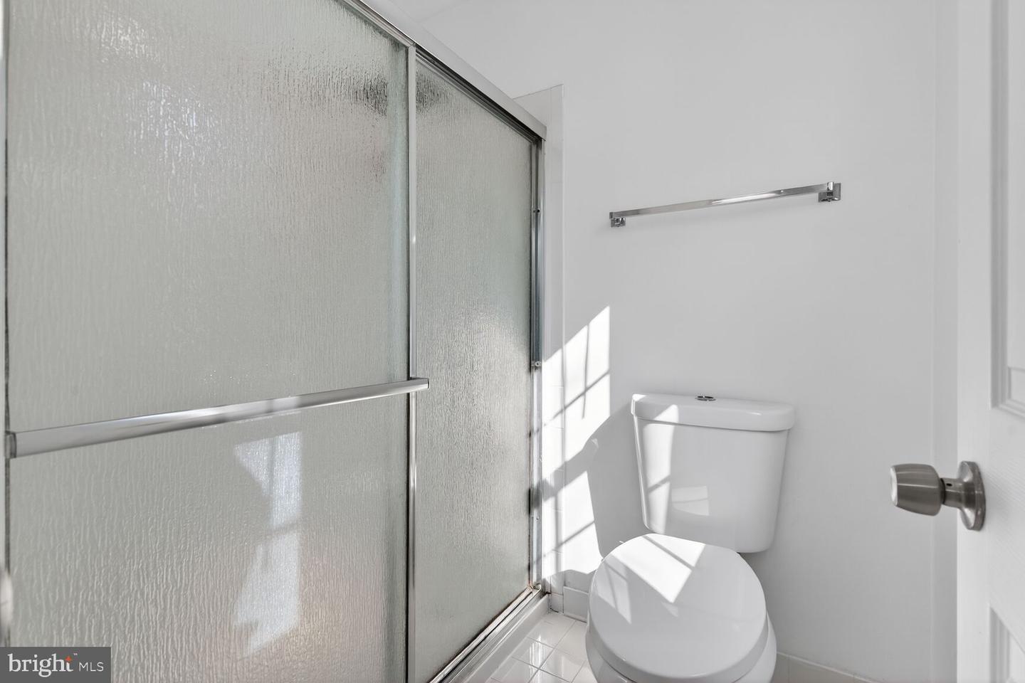 13701 ROSETREE CT, CHANTILLY, Virginia 20151, 4 Bedrooms Bedrooms, ,3 BathroomsBathrooms,Residential,For sale,13701 ROSETREE CT,VAFX2291442 MLS # VAFX2291442