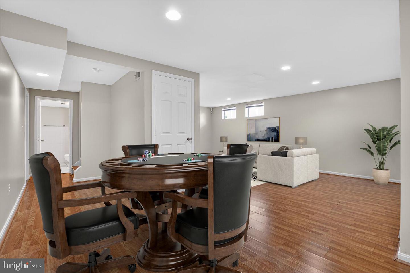 13701 ROSETREE CT, CHANTILLY, Virginia 20151, 4 Bedrooms Bedrooms, ,3 BathroomsBathrooms,Residential,For sale,13701 ROSETREE CT,VAFX2291442 MLS # VAFX2291442