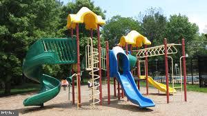 13701 ROSETREE CT, CHANTILLY, Virginia 20151, 4 Bedrooms Bedrooms, ,3 BathroomsBathrooms,Residential,For sale,13701 ROSETREE CT,VAFX2291442 MLS # VAFX2291442