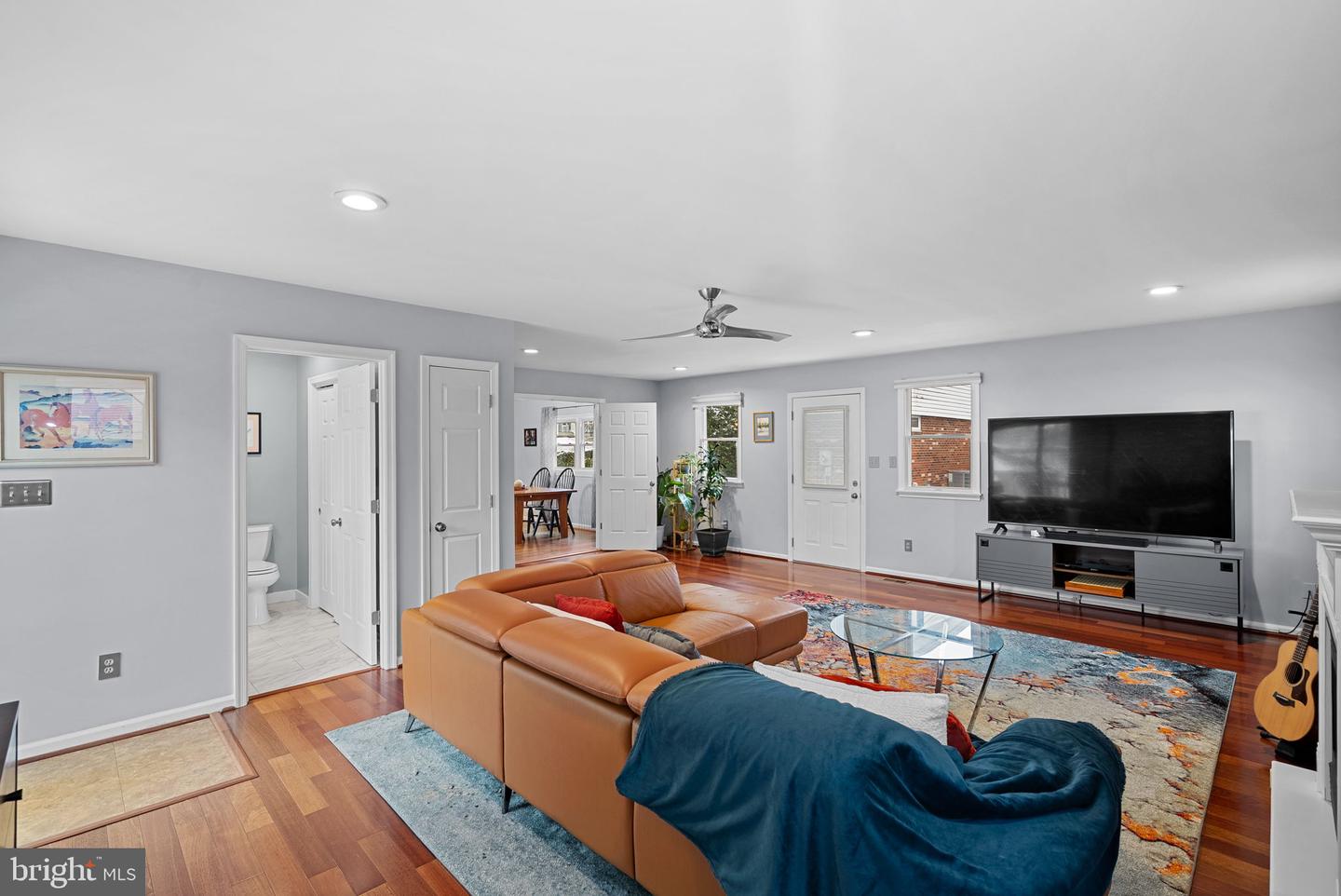 310 AYRLEE AVE NW, LEESBURG, Virginia 20176, 4 Bedrooms Bedrooms, ,3 BathroomsBathrooms,Residential,For sale,310 AYRLEE AVE NW,VALO2116134 MLS # VALO2116134