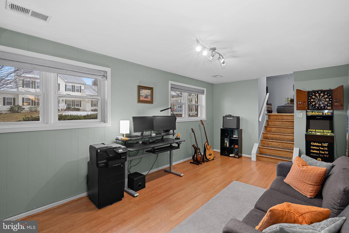 310 AYRLEE AVE NW, LEESBURG, Virginia 20176, 4 Bedrooms Bedrooms, ,3 BathroomsBathrooms,Residential,For sale,310 AYRLEE AVE NW,VALO2116134 MLS # VALO2116134