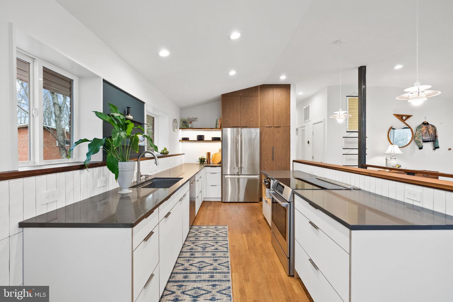 7405 ADD DR, FALLS CHURCH, Virginia 22042, 4 Bedrooms Bedrooms, ,2 BathroomsBathrooms,Residential,For sale,7405 ADD DR,VAFX2291562 MLS # VAFX2291562