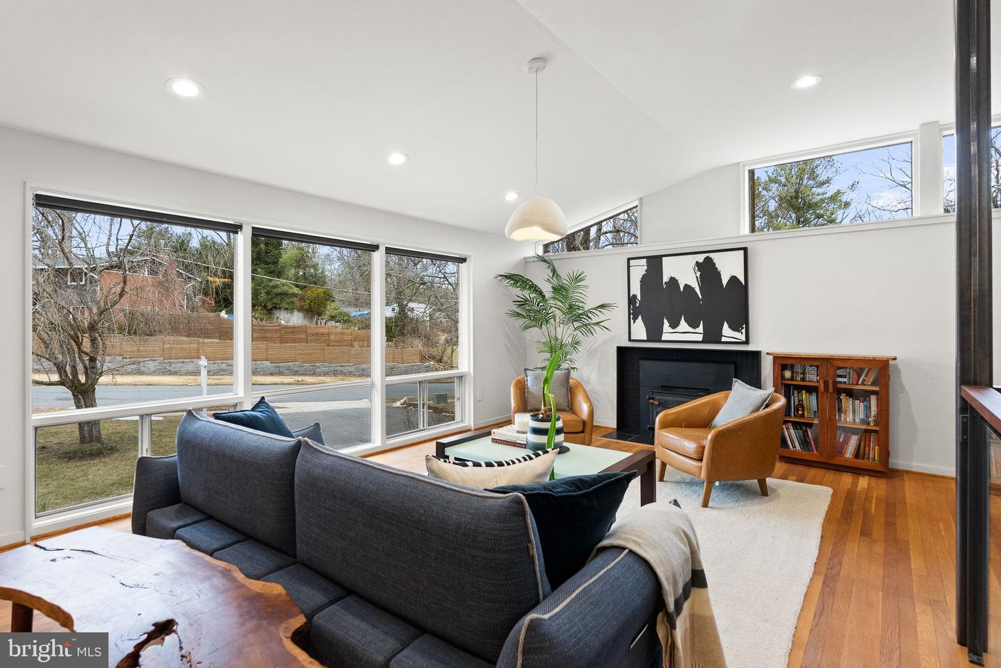 7405 ADD DR, FALLS CHURCH, Virginia 22042, 4 Bedrooms Bedrooms, ,2 BathroomsBathrooms,Residential,For sale,7405 ADD DR,VAFX2291562 MLS # VAFX2291562