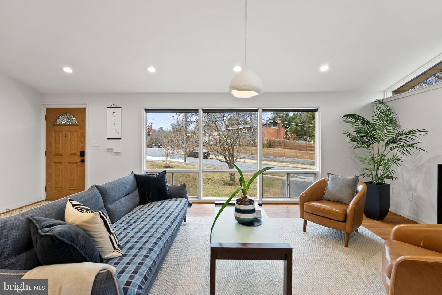 7405 ADD DR, FALLS CHURCH, Virginia 22042, 4 Bedrooms Bedrooms, ,2 BathroomsBathrooms,Residential,For sale,7405 ADD DR,VAFX2291562 MLS # VAFX2291562