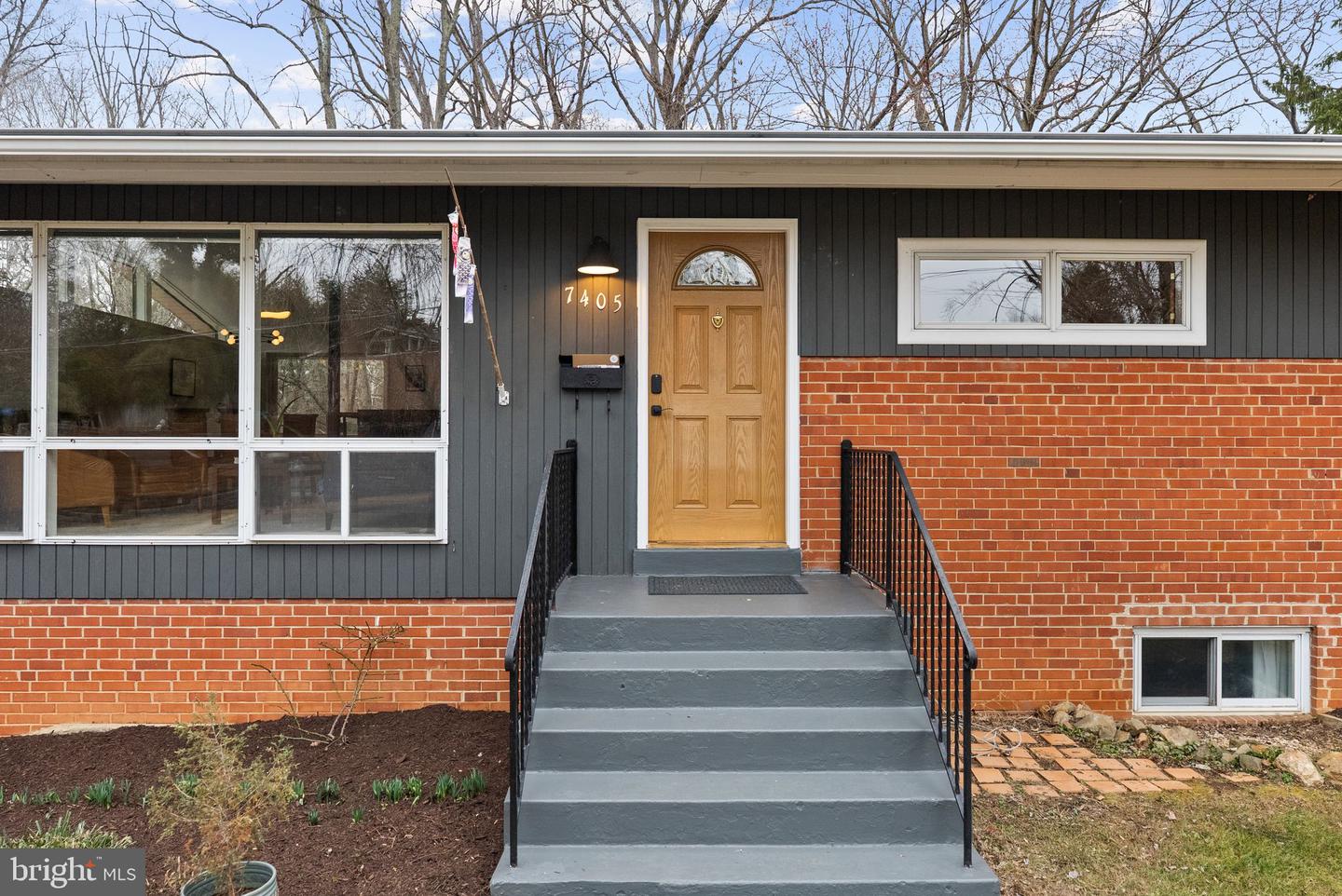 7405 ADD DR, FALLS CHURCH, Virginia 22042, 4 Bedrooms Bedrooms, ,2 BathroomsBathrooms,Residential,For sale,7405 ADD DR,VAFX2291562 MLS # VAFX2291562