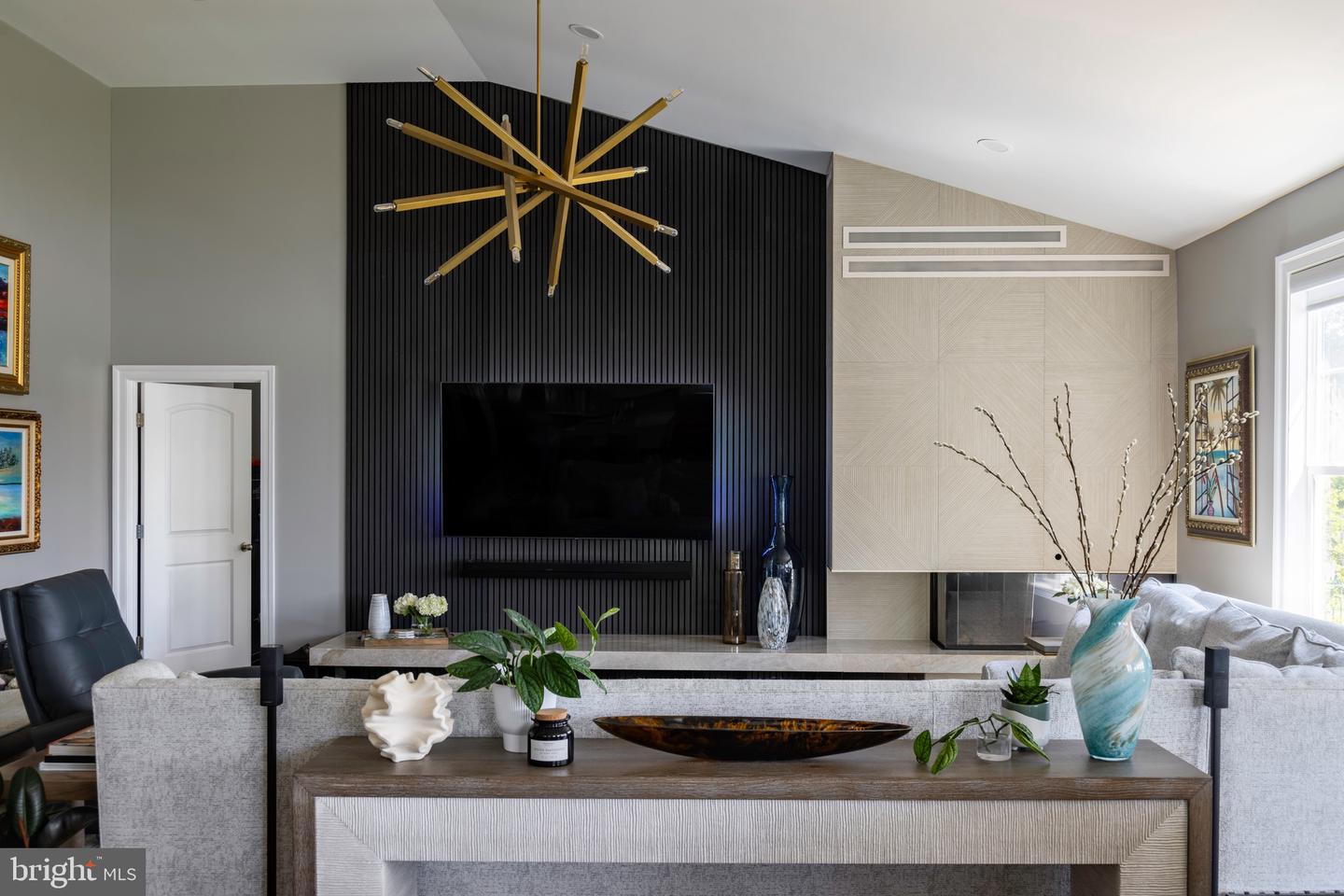 4873 POINT RD, WARRENTON, Virginia 20187, 5 Bedrooms Bedrooms, 12 Rooms Rooms,4 BathroomsBathrooms,Residential,For sale,4873 POINT RD,VAFQ2020598 MLS # VAFQ2020598