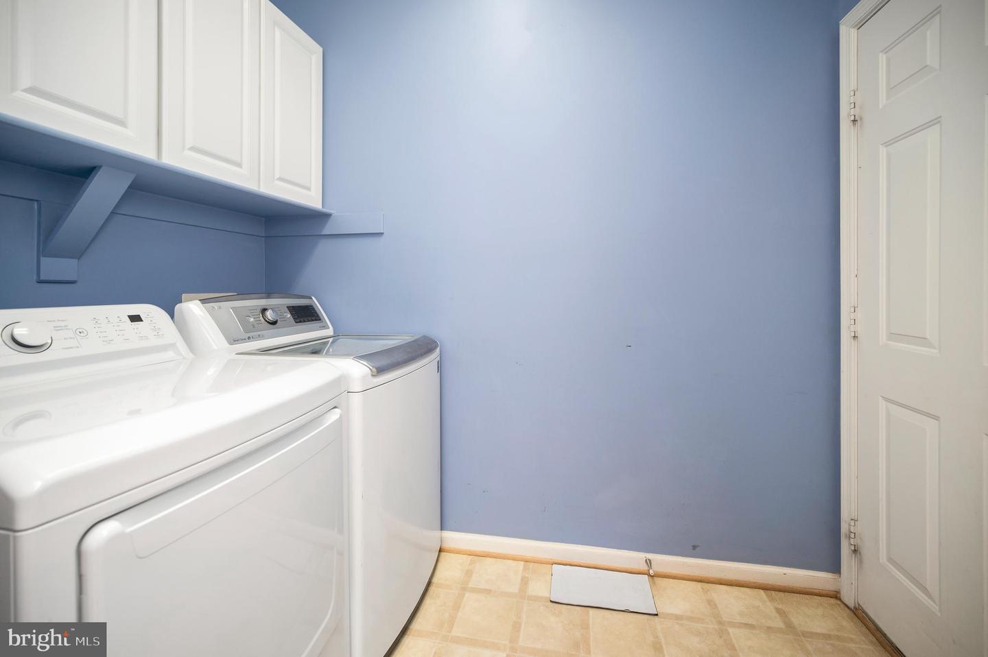 10415 N MCCLELLAN DR, FREDERICKSBURG, Virginia 22408, 5 Bedrooms Bedrooms, ,3 BathroomsBathrooms,Residential,For sale,10415 N MCCLELLAN DR,VASP2039360 MLS # VASP2039360