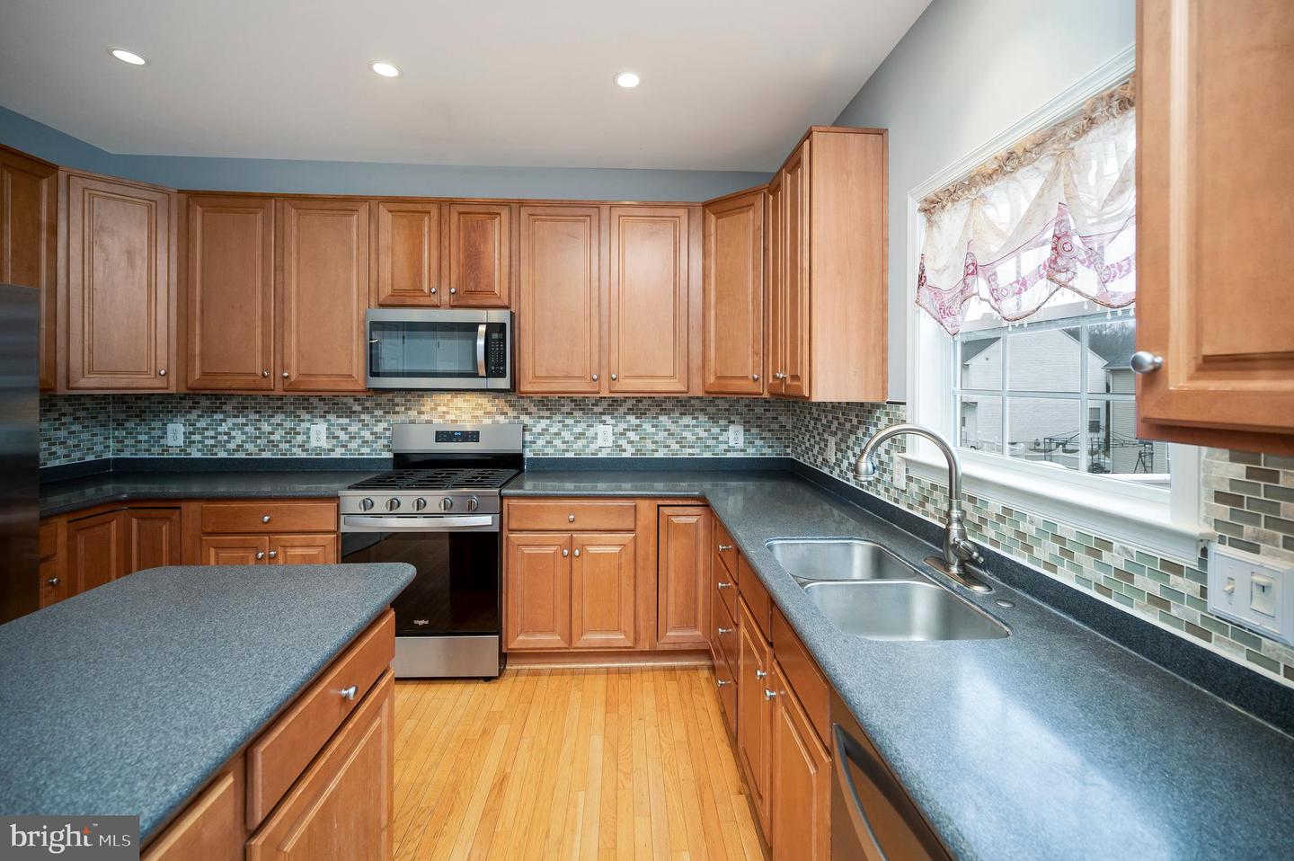 10415 N MCCLELLAN DR, FREDERICKSBURG, Virginia 22408, 5 Bedrooms Bedrooms, ,3 BathroomsBathrooms,Residential,For sale,10415 N MCCLELLAN DR,VASP2039360 MLS # VASP2039360