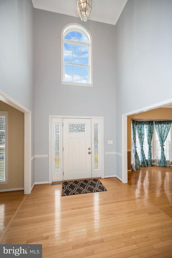 10415 N MCCLELLAN DR, FREDERICKSBURG, Virginia 22408, 5 Bedrooms Bedrooms, ,3 BathroomsBathrooms,Residential,For sale,10415 N MCCLELLAN DR,VASP2039360 MLS # VASP2039360