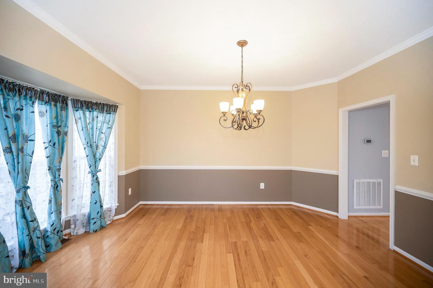 10415 N MCCLELLAN DR, FREDERICKSBURG, Virginia 22408, 5 Bedrooms Bedrooms, ,3 BathroomsBathrooms,Residential,For sale,10415 N MCCLELLAN DR,VASP2039360 MLS # VASP2039360