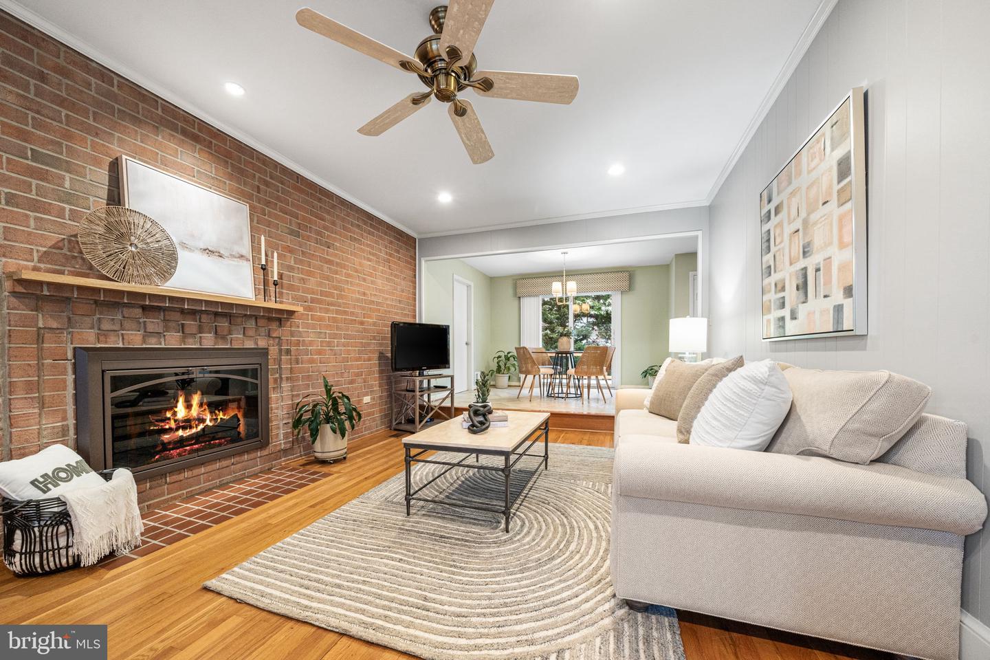 4201 WYNNWOOD DR, ANNANDALE, Virginia 22003, 5 Bedrooms Bedrooms, ,3 BathroomsBathrooms,Residential,For sale,4201 WYNNWOOD DR,VAFX2291610 MLS # VAFX2291610