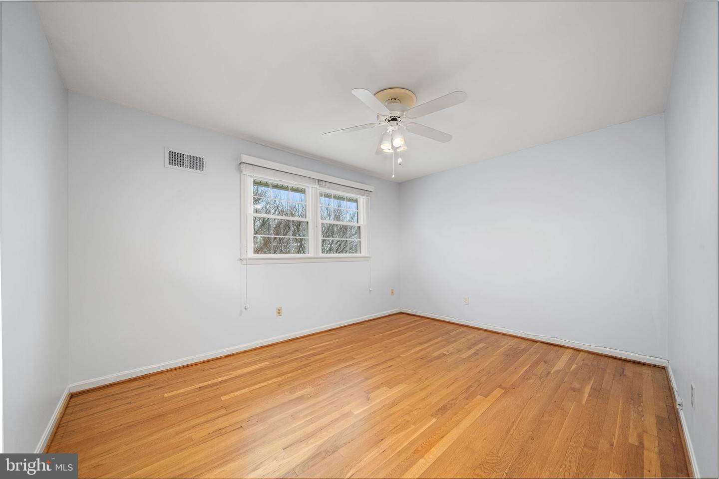 4201 WYNNWOOD DR, ANNANDALE, Virginia 22003, 5 Bedrooms Bedrooms, ,3 BathroomsBathrooms,Residential,For sale,4201 WYNNWOOD DR,VAFX2291610 MLS # VAFX2291610