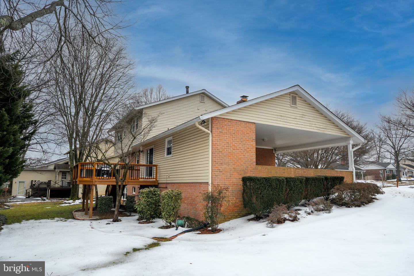 4201 WYNNWOOD DR, ANNANDALE, Virginia 22003, 5 Bedrooms Bedrooms, ,3 BathroomsBathrooms,Residential,For sale,4201 WYNNWOOD DR,VAFX2291610 MLS # VAFX2291610