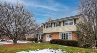 4201 WYNNWOOD DR, ANNANDALE, Virginia 22003, 5 Bedrooms Bedrooms, ,3 BathroomsBathrooms,Residential,For sale,4201 WYNNWOOD DR,VAFX2291610 MLS # VAFX2291610