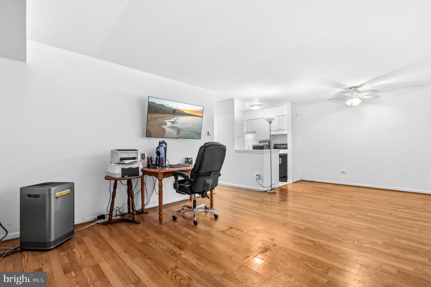 5913 PRINCE JAMES DR #J, SPRINGFIELD, Virginia 22152, 1 Bedroom Bedrooms, ,1 BathroomBathrooms,Residential,For sale,5913 PRINCE JAMES DR #J,VAFX2291632 MLS # VAFX2291632