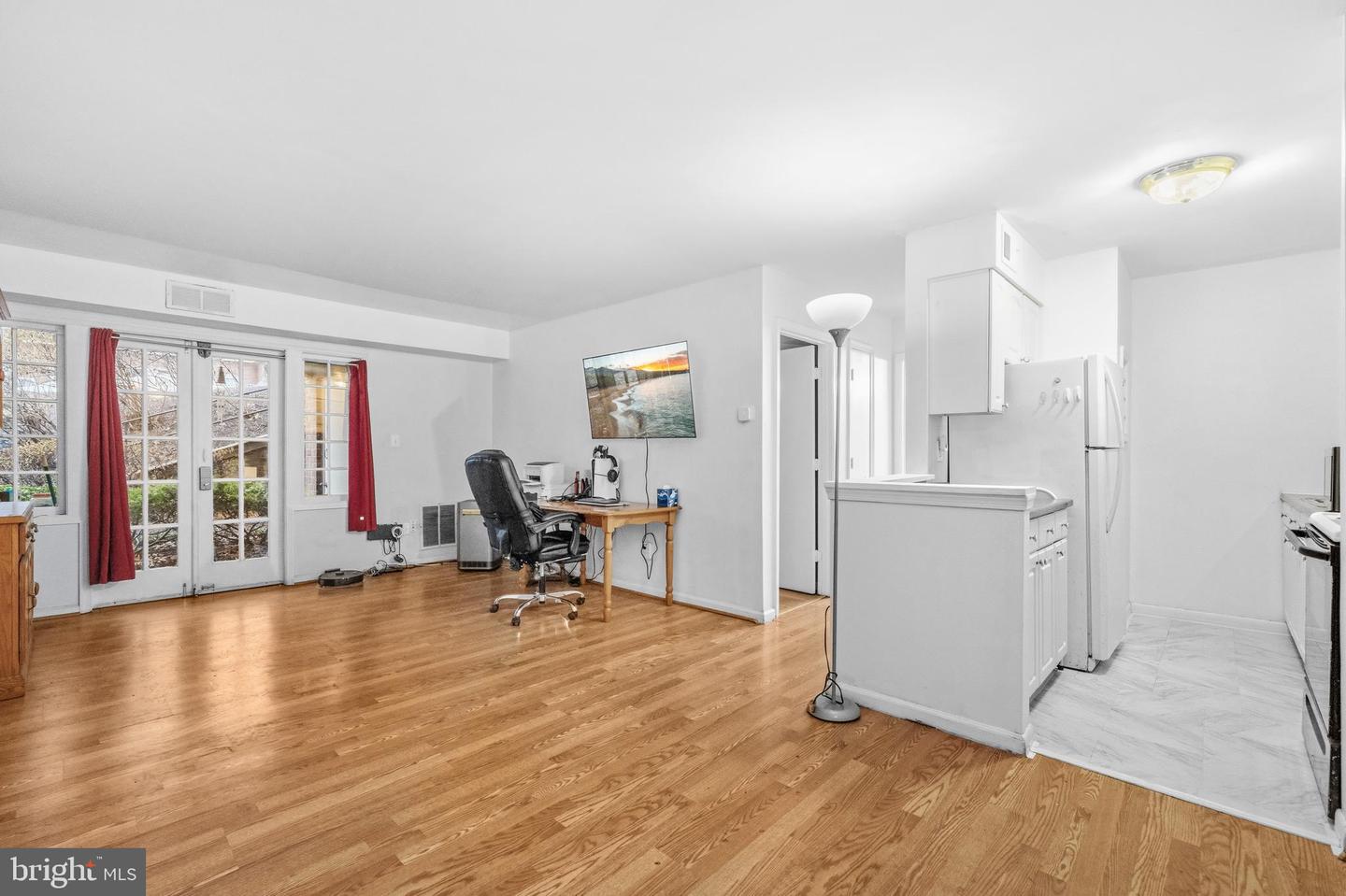 5913 PRINCE JAMES DR #J, SPRINGFIELD, Virginia 22152, 1 Bedroom Bedrooms, ,1 BathroomBathrooms,Residential,For sale,5913 PRINCE JAMES DR #J,VAFX2291632 MLS # VAFX2291632