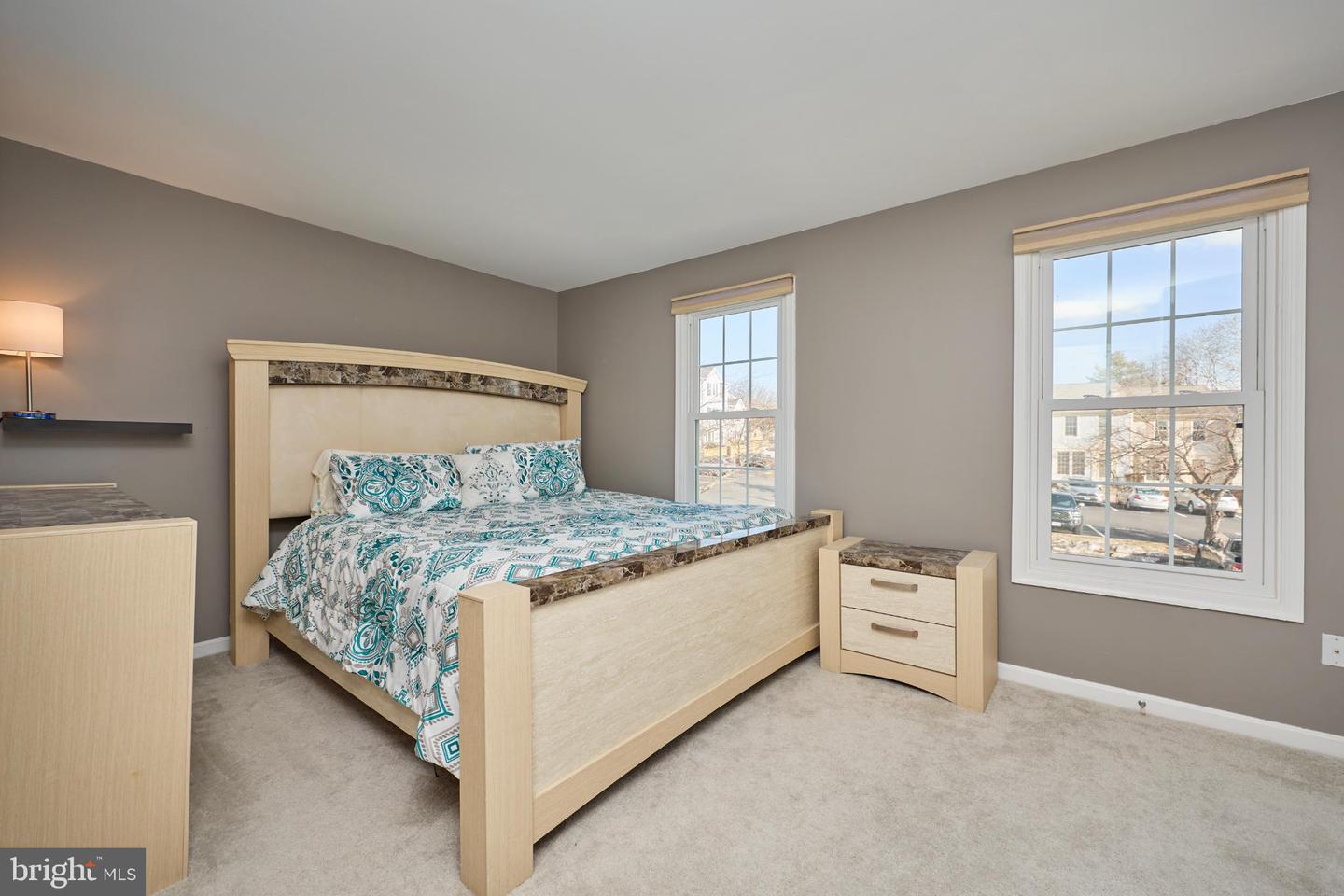 9811 MOCK ORANGE CT, MANASSAS, Virginia 20110, 3 Bedrooms Bedrooms, 10 Rooms Rooms,3 BathroomsBathrooms,Residential,For sale,9811 MOCK ORANGE CT,VAMN2010282 MLS # VAMN2010282