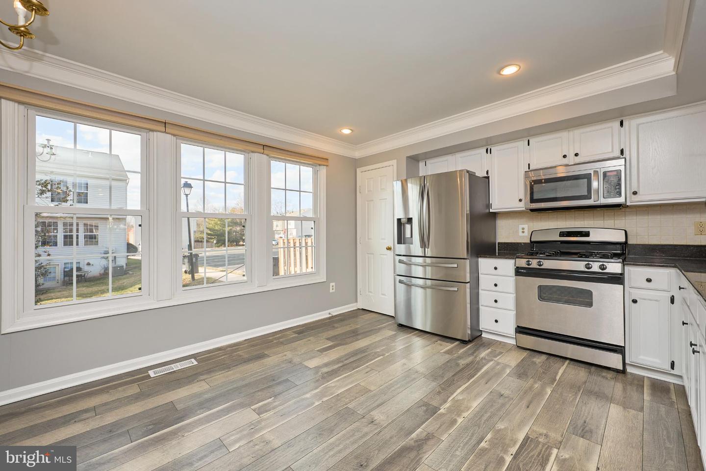 9811 MOCK ORANGE CT, MANASSAS, Virginia 20110, 3 Bedrooms Bedrooms, 10 Rooms Rooms,3 BathroomsBathrooms,Residential,For sale,9811 MOCK ORANGE CT,VAMN2010282 MLS # VAMN2010282